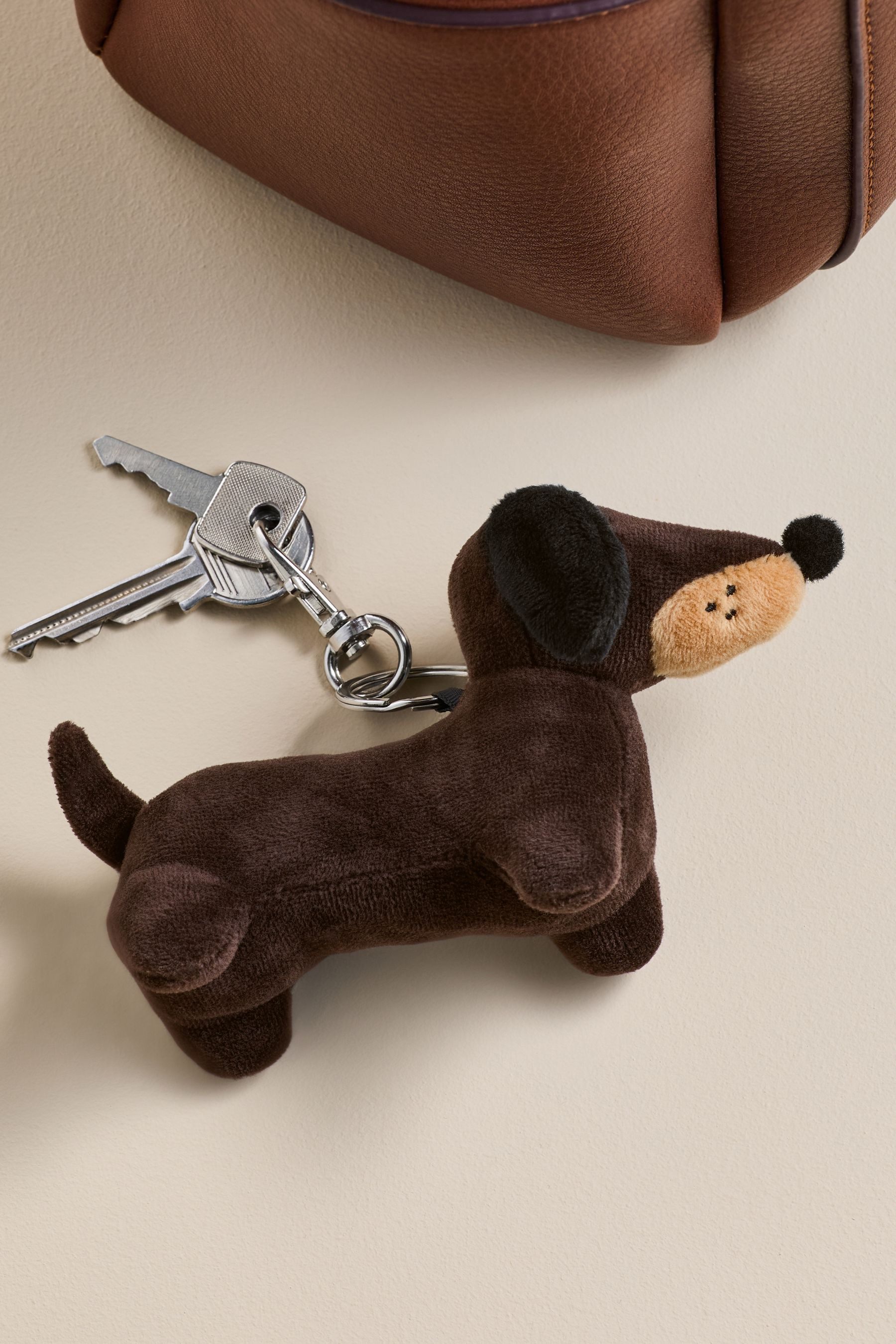 Next Schlüsselanhänger Schlüsselring mit flauschigem Anhänger (1-tlg) günstig online kaufen