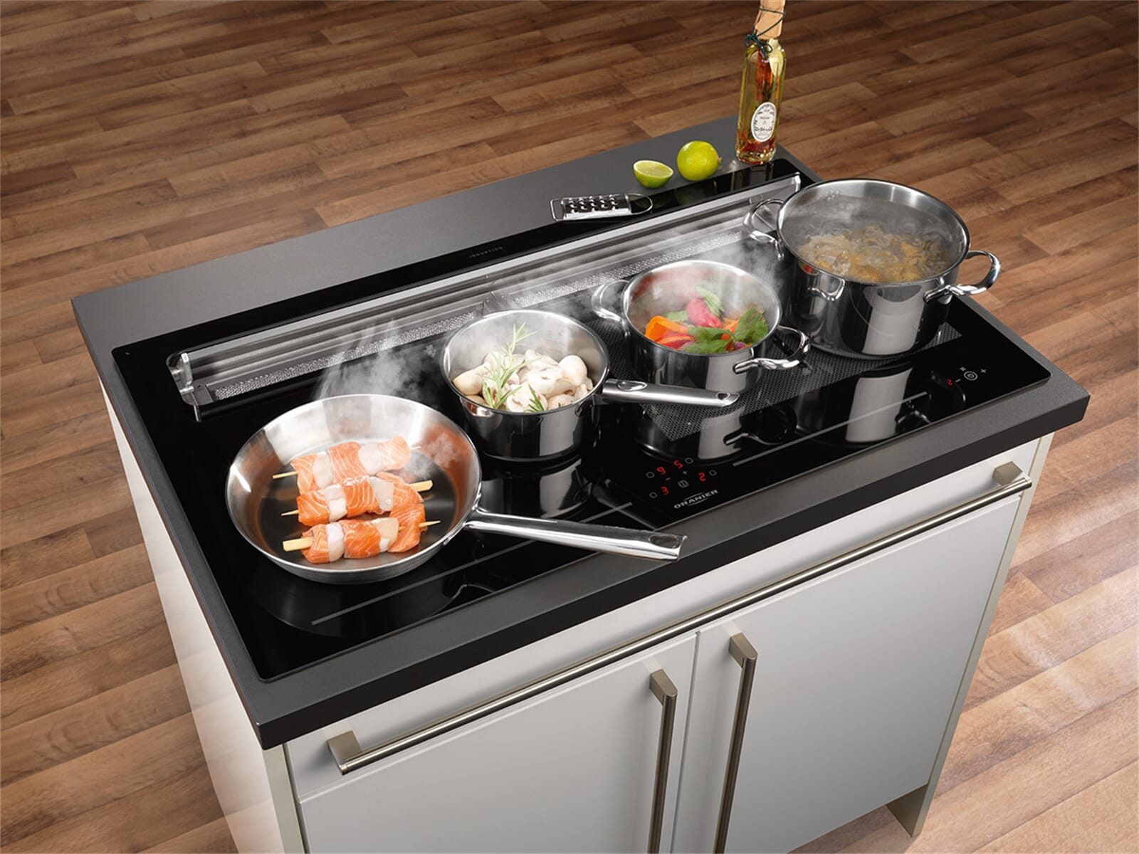 Oranier Kochfeld mit Dunstabzug 1082 81, Timer, TouchControl-Bedienung