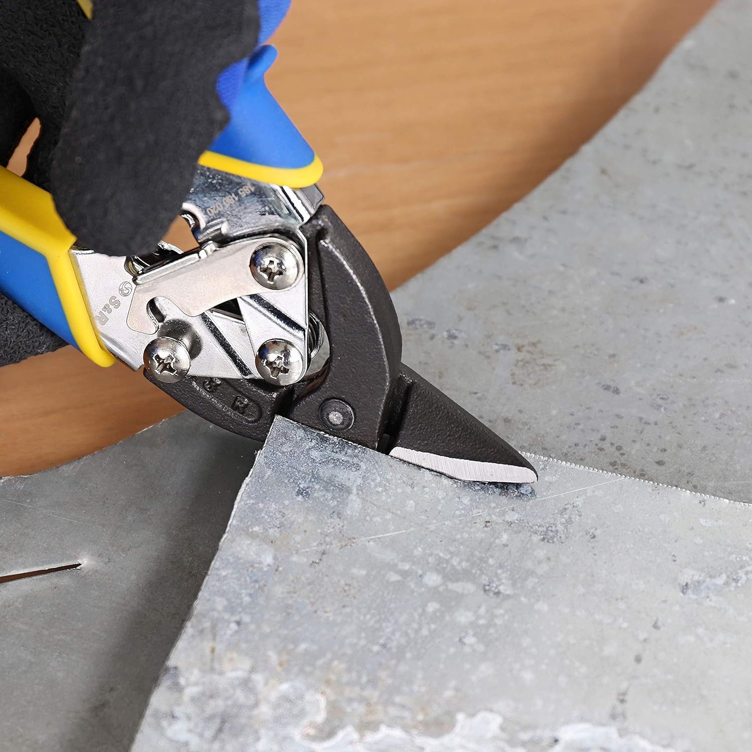 S&R Blechschere Professional Mini - Ideal-Serie, gehärtete Chrom-Molybdän-Klingen, (1-tlg), stark und wendig, 180 mm, Rechtsschnitt, gummierte Griffe, kompakt