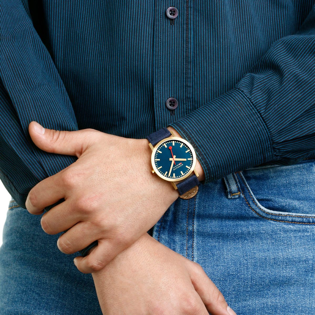 MONDAINE Quarzuhr A660.30360.40SBQ