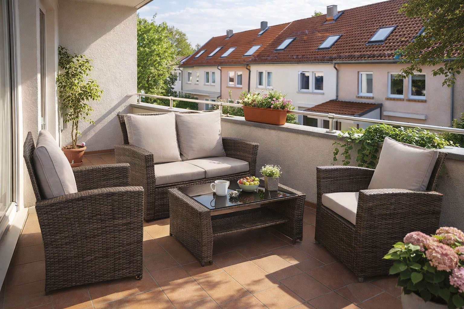 MeXo Gartenlounge-Set Poly-Rattan Gartenmöbel Set, (Balkonmöbel für kleinen Balkon, 4-tlg., 2-Sitzer Sofa, 2 Sessel & Tisch mit Stauraum), wetterfest & handgeflochten