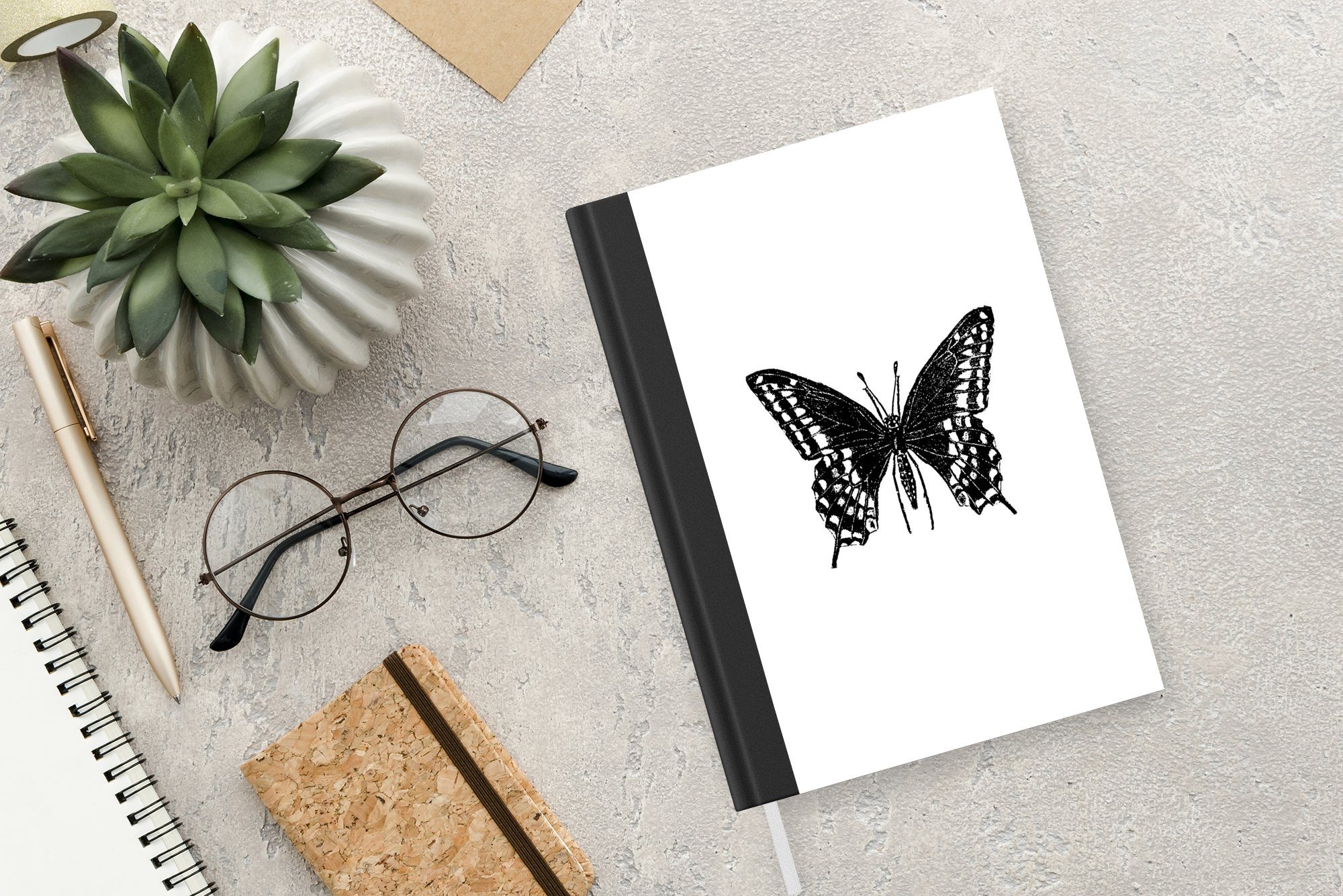 MuchoWow Notizbuch Schmetterling - Tiere - - Retro A5, 98 Haushaltsbuch Journal, Notizheft, und Tagebuch, Merkzettel, weiß, Schwarz Seiten