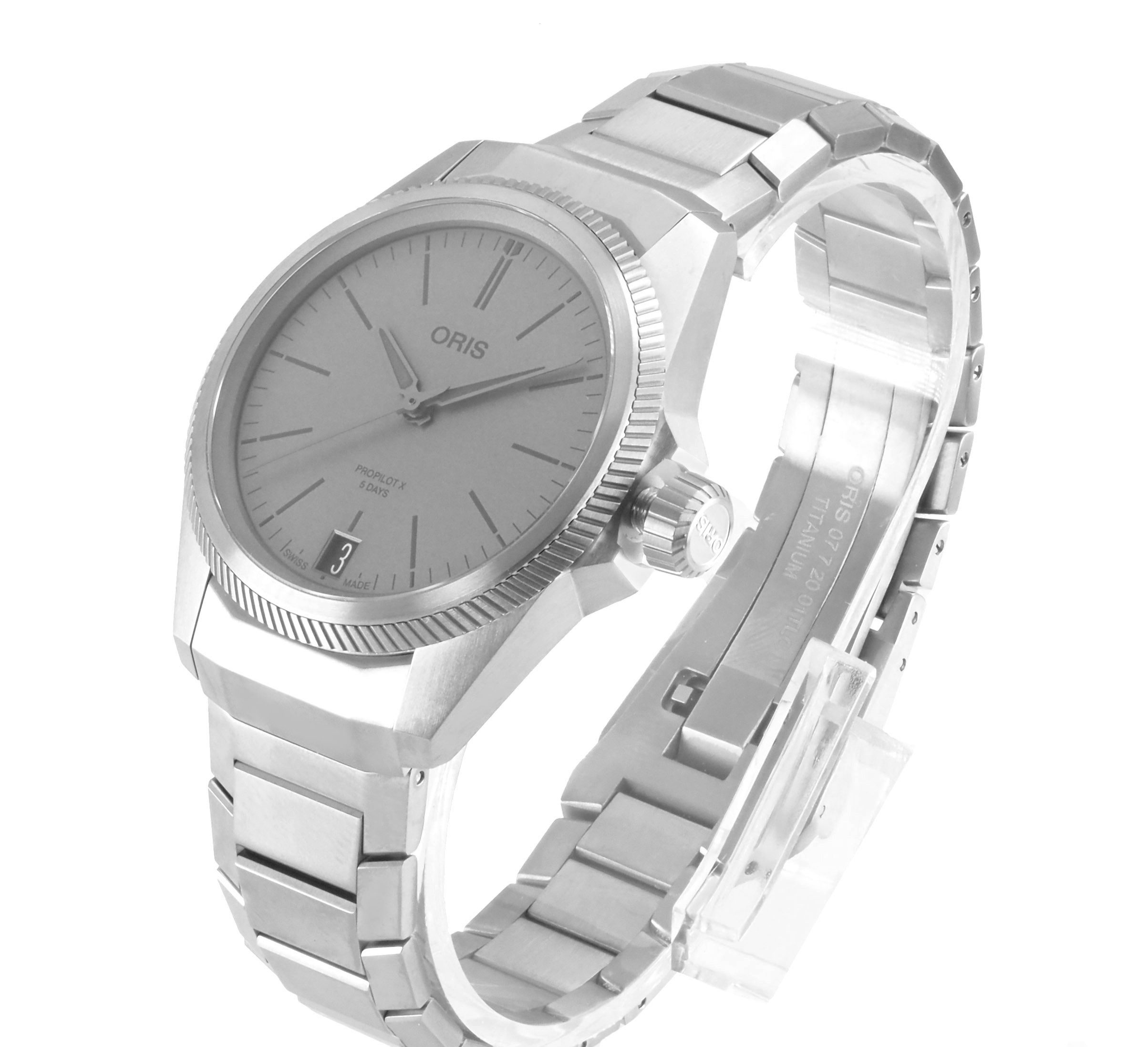 Oris Titanuhr Schweizer Automatik 01 400 7778 7153-07 7 20 01TLC BIG CROWN PROPILOT BIG CROWN PROPILOT X, bis zu 120 Std. Gangreserve