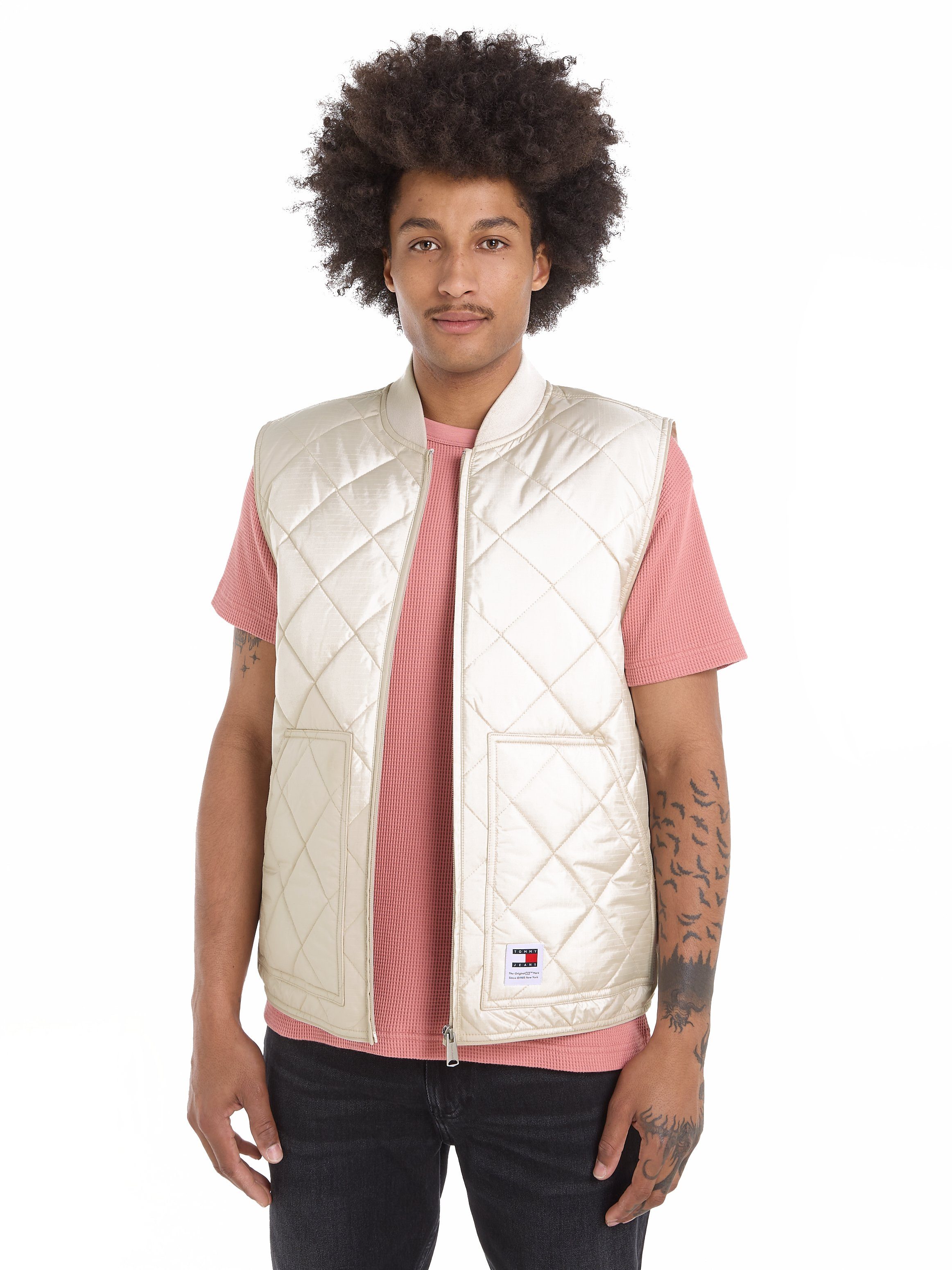 Tommy Jeans Steppweste TJM REG ENTRY VEST mit modischem Rautenmuster