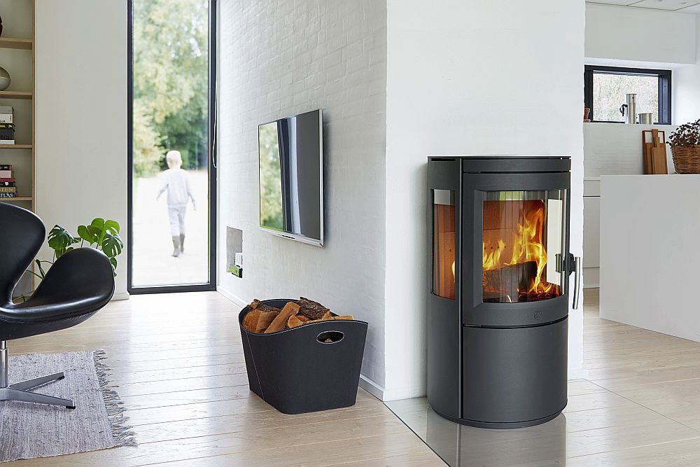VARDE OVNE Kaminofen Varde Ovne Cardiff Air Kaminofen Stahl Schwarz 100768, 7 kW, Kaminofen, Scheibenspülung vorhanden