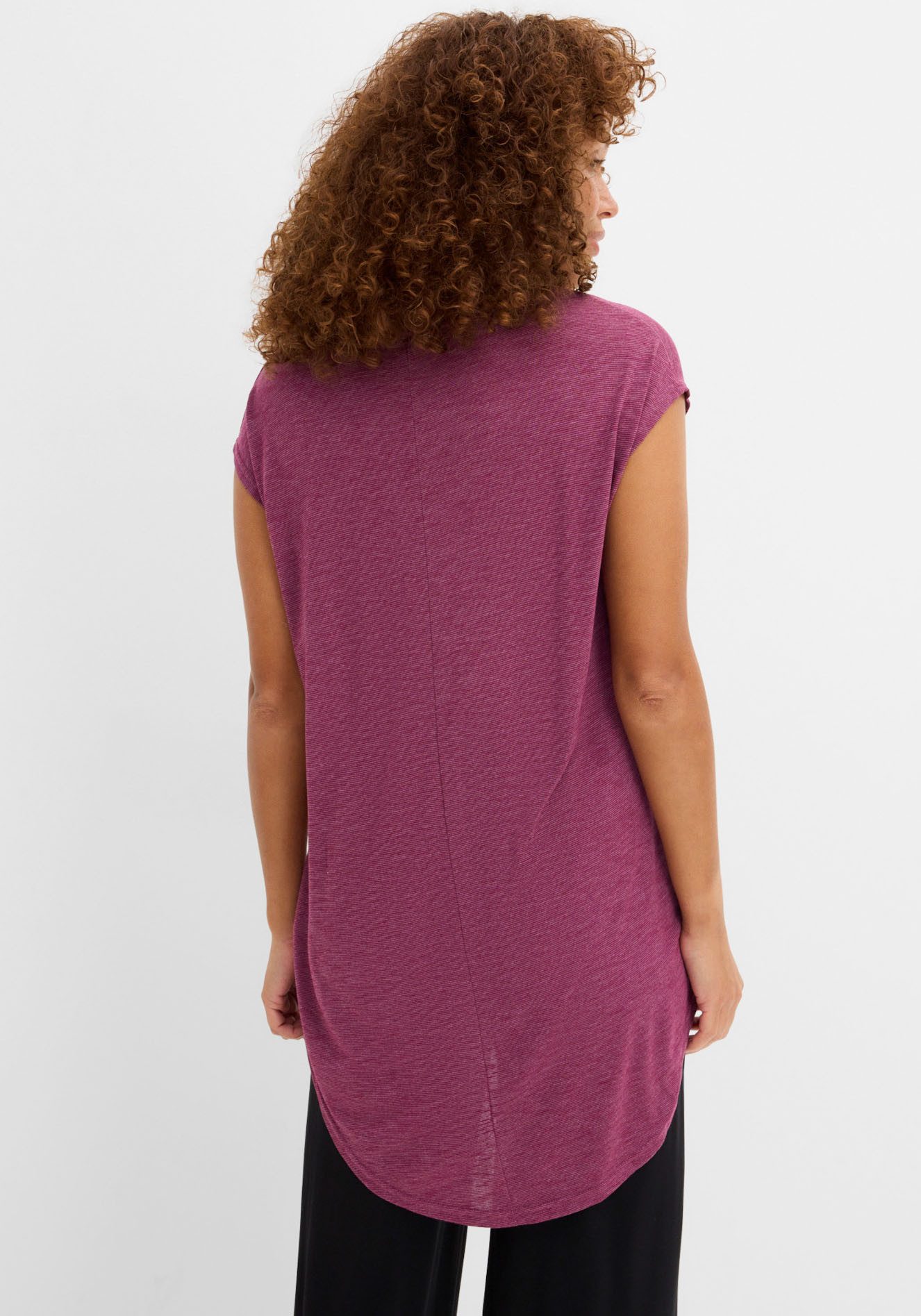 bonprix Longshirt lässige Passform, längeres Rückenteil, abgerundeter Saum
