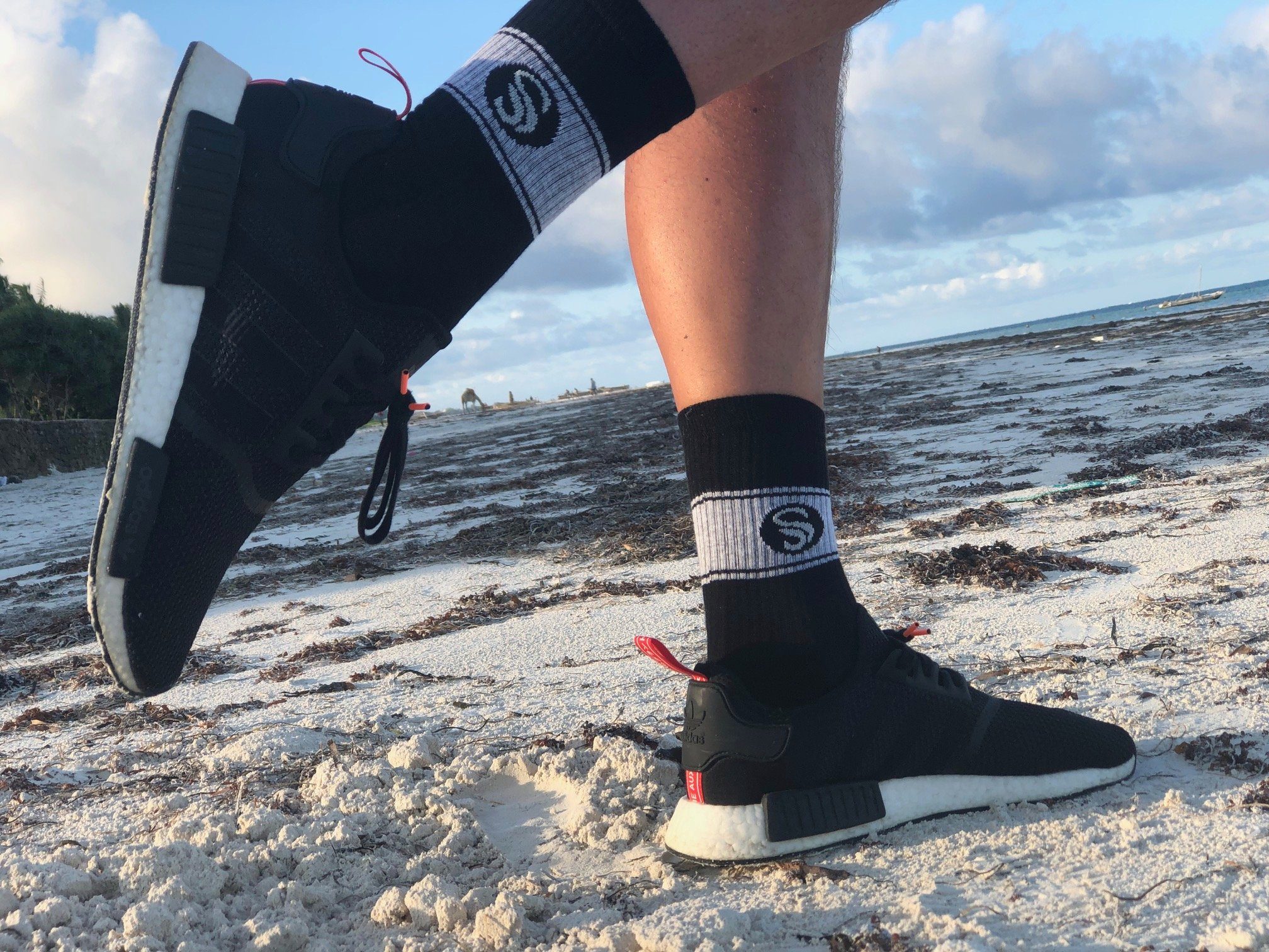 Stark Soul® Sportsocken Crew Socken im RETRO-Design (6 Paar) mit gepolsterter Sohle 6er-Pack, extra breiter Rippbund, Größenanagabe, flache Zehennaht