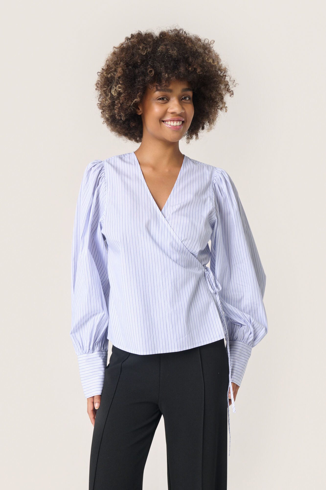 SOAKED IN LUXURY Langarmbluse Langarm-Bluse SLOriana