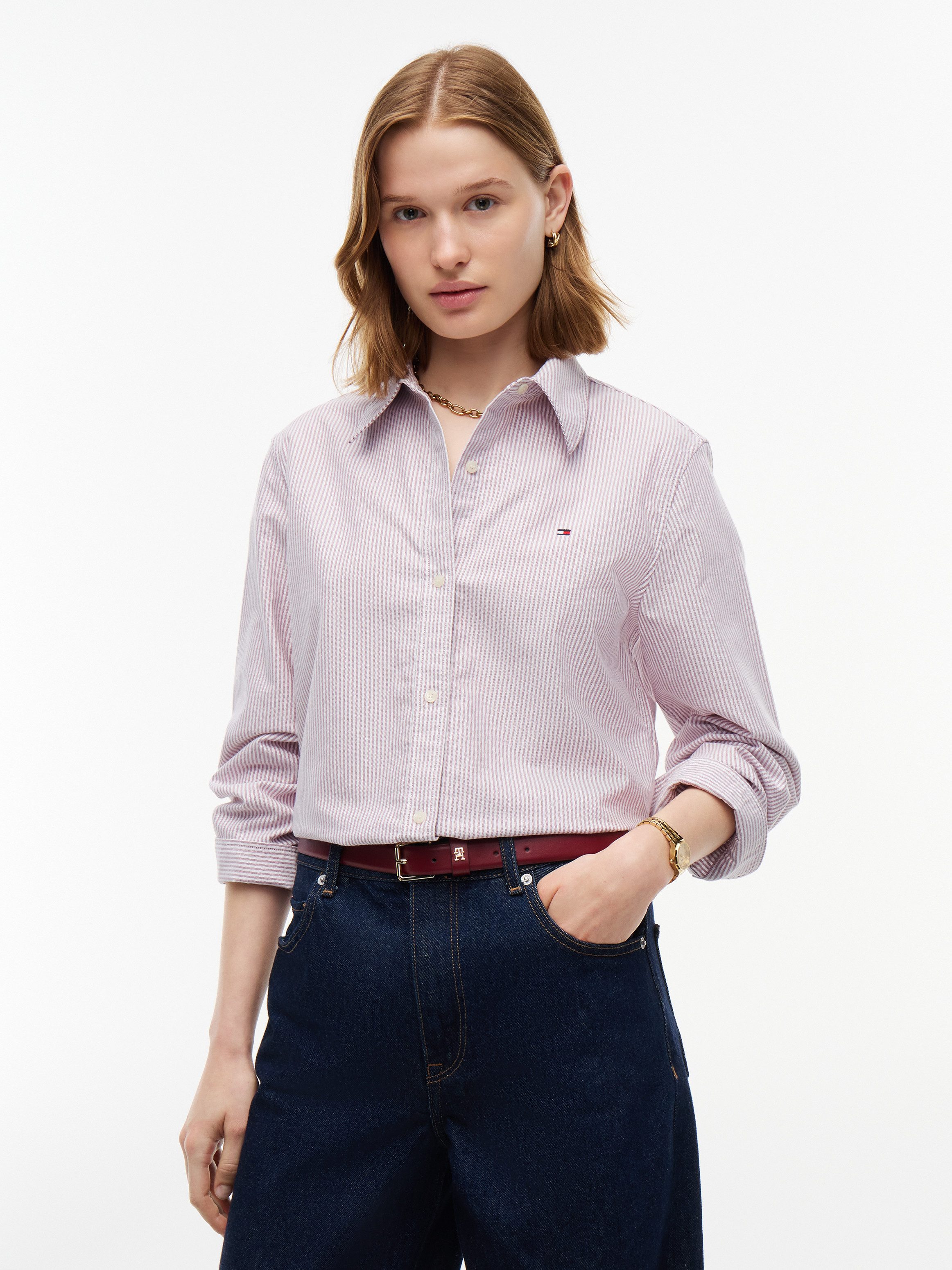 Tommy Hilfiger Hemdbluse OXFORD RELAXED FIT SHIRT mit Hemdblusenkragen und Stickerei Baumwolle, relaxed fit