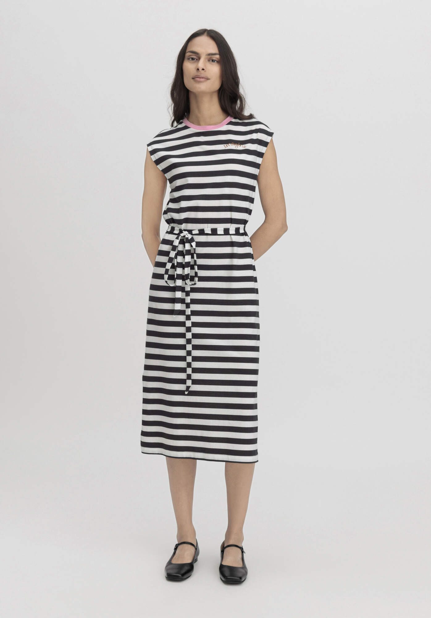 Hessnatur Jerseykleid aus reiner Bio-Baumwolle (1-tlg) günstig online kaufen