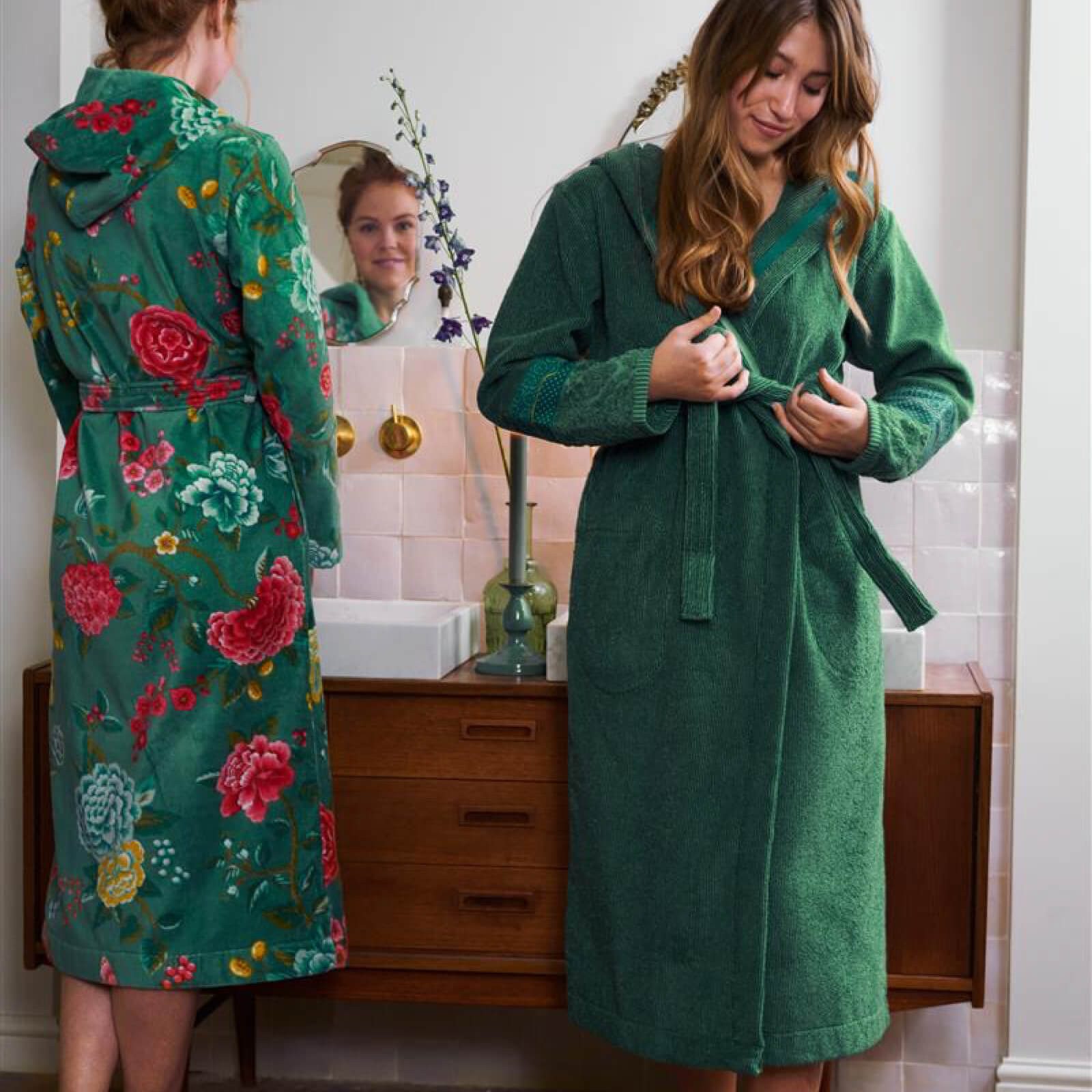 PiP Studio Damenbademantel Bademantel Good Evening Green, wadenlang, Frottee-Velour, Kapuze, Gürtel, Morgenmantel, Hausmantel
