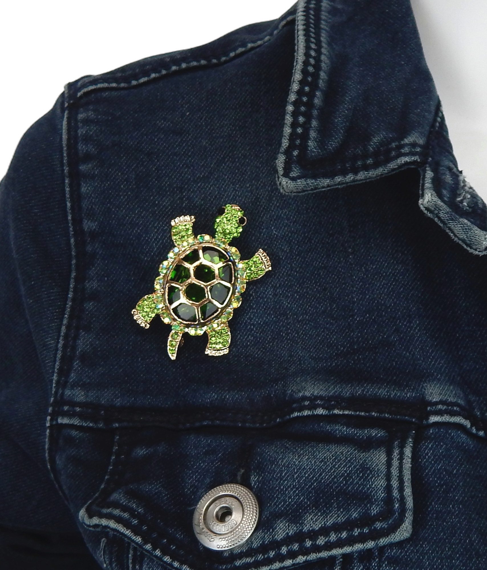Ella Jonte Brosche, Schildkröte Strass Ziernadel in 3 Farben gold grün rosa günstig online kaufen