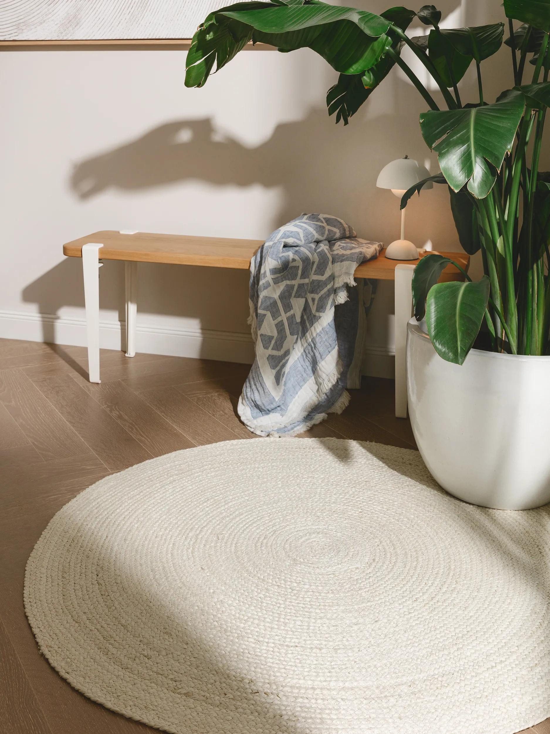 benuta Teppich Jutta, rund, Höhe: 5 mm, Hangefertigter Juteteppich, Zeitlos für Wohn-, Ess- und Schlafzimmer