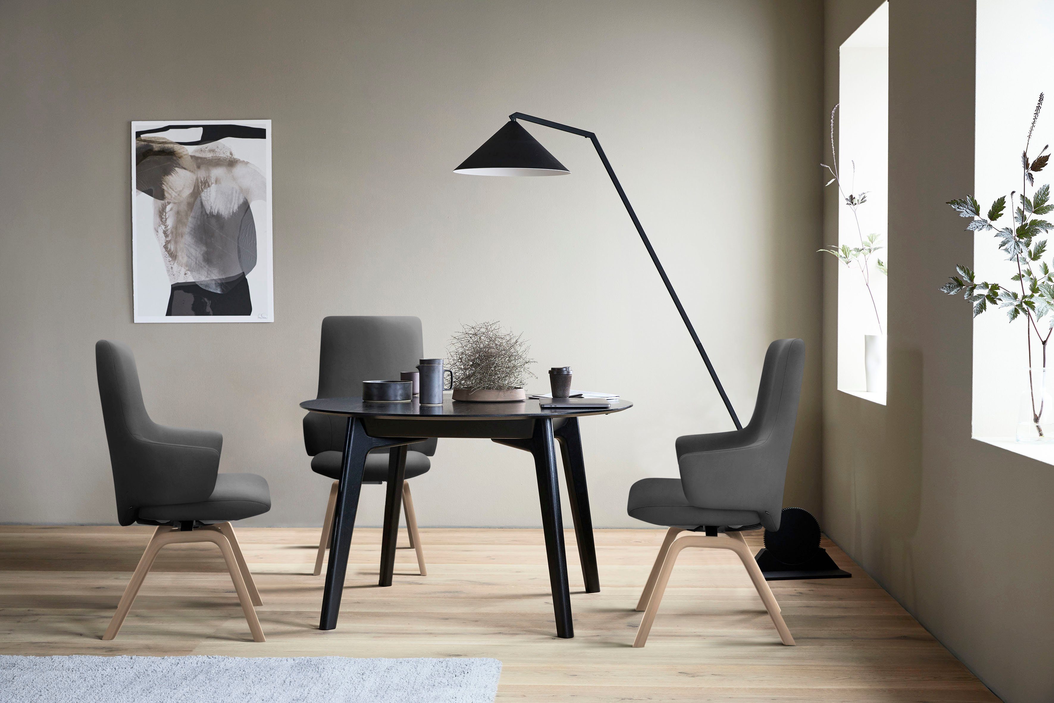 Stressless® Polsterstuhl Laurel, High Back mit Armlehne, Größe L, schräggestellte Beine in Walnuss