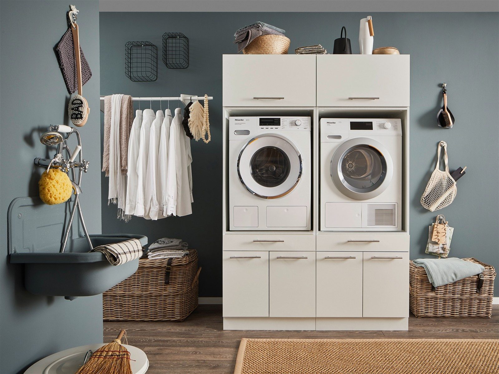 freiraum Waschmaschinenumbauschrank LAUNDREEZY in weiß - 135x200x67,5 (BxHxT)