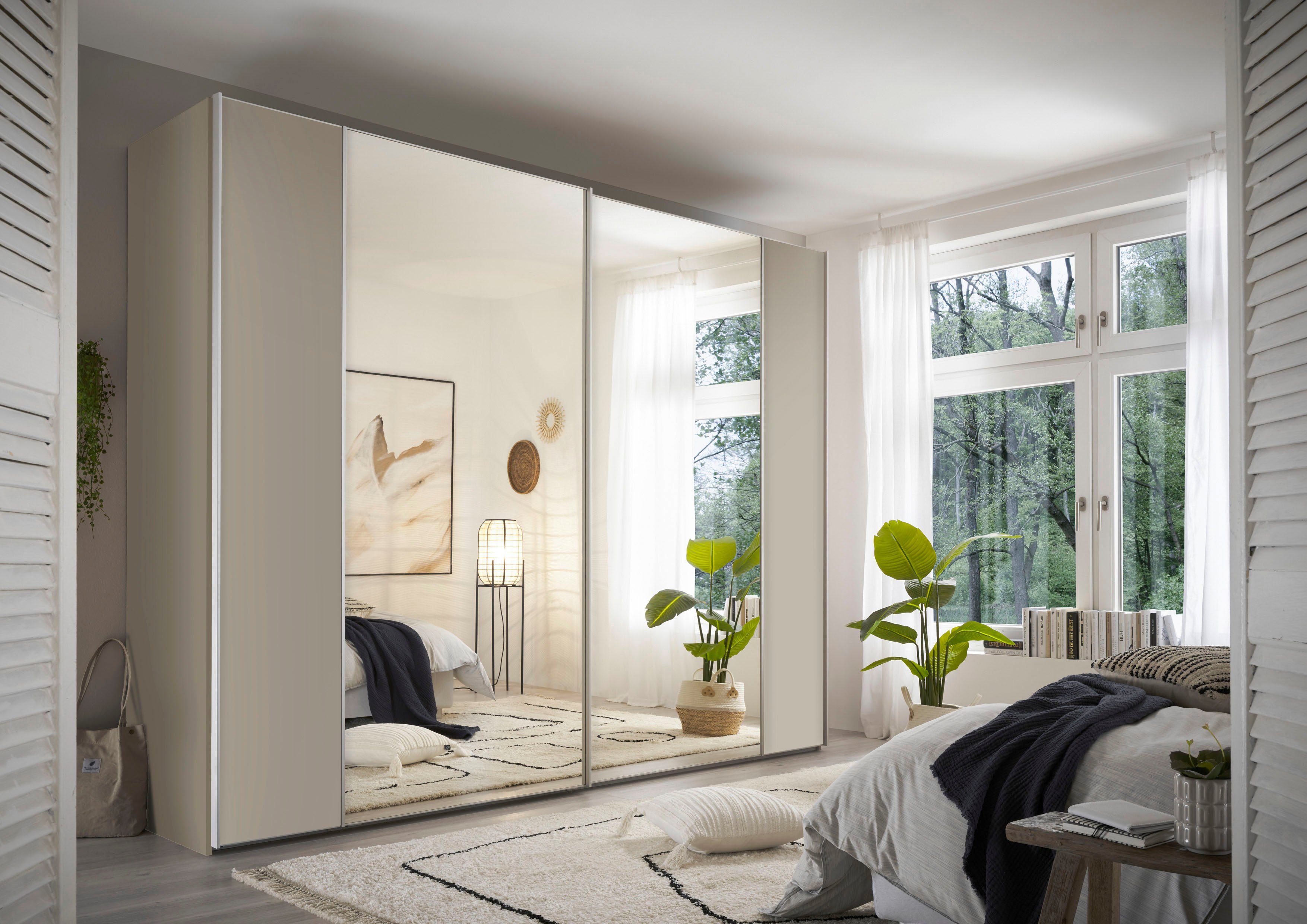 STAUD Schwebetürenschrank Sonett 120, Made in Germany mit vier verschiedenen Ausstattungsvarianten