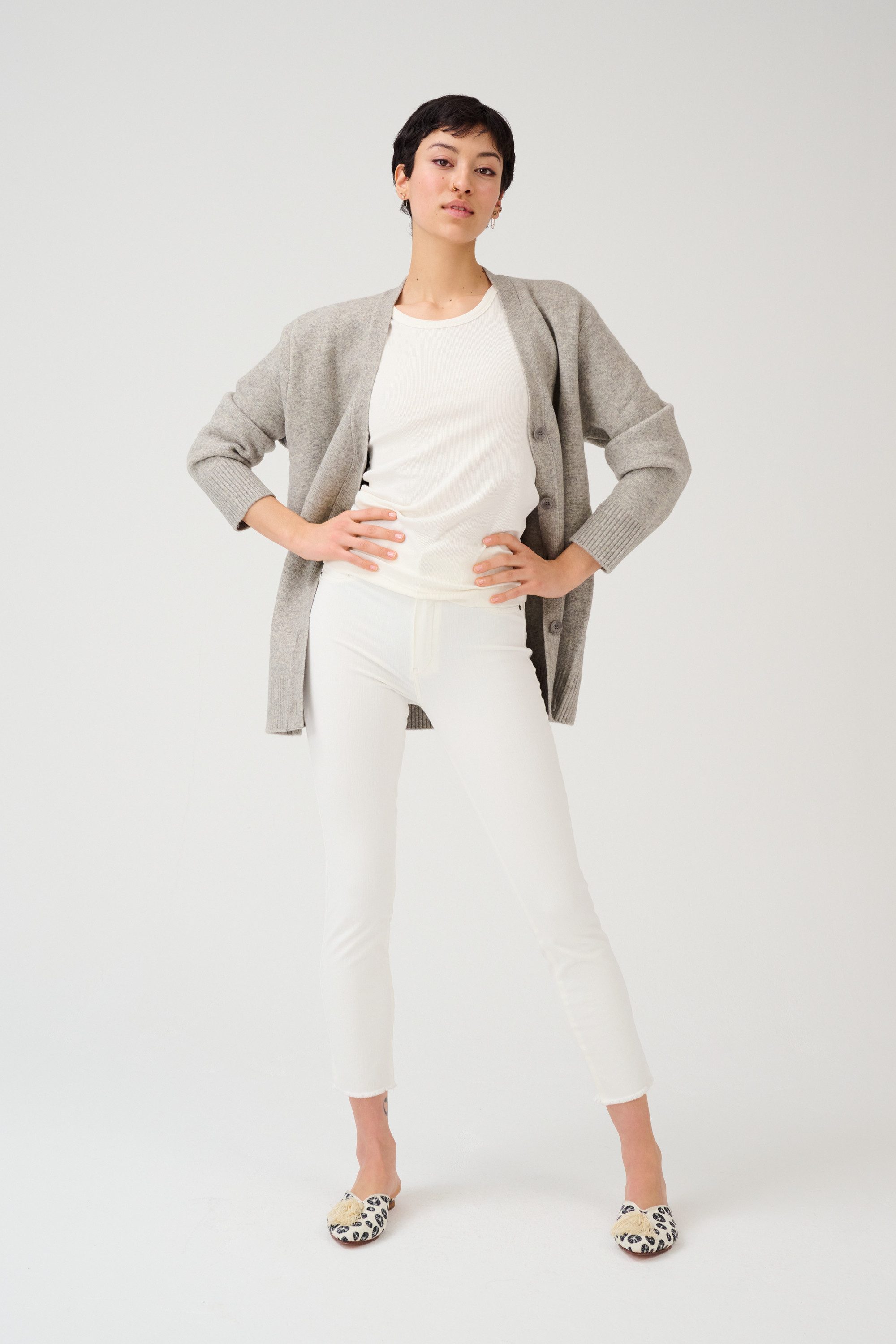 ITEM m6 Relaxhose Cropped High Rise Shape-Technologie, Po-Lifting, Fransensaum, casual bis elegant