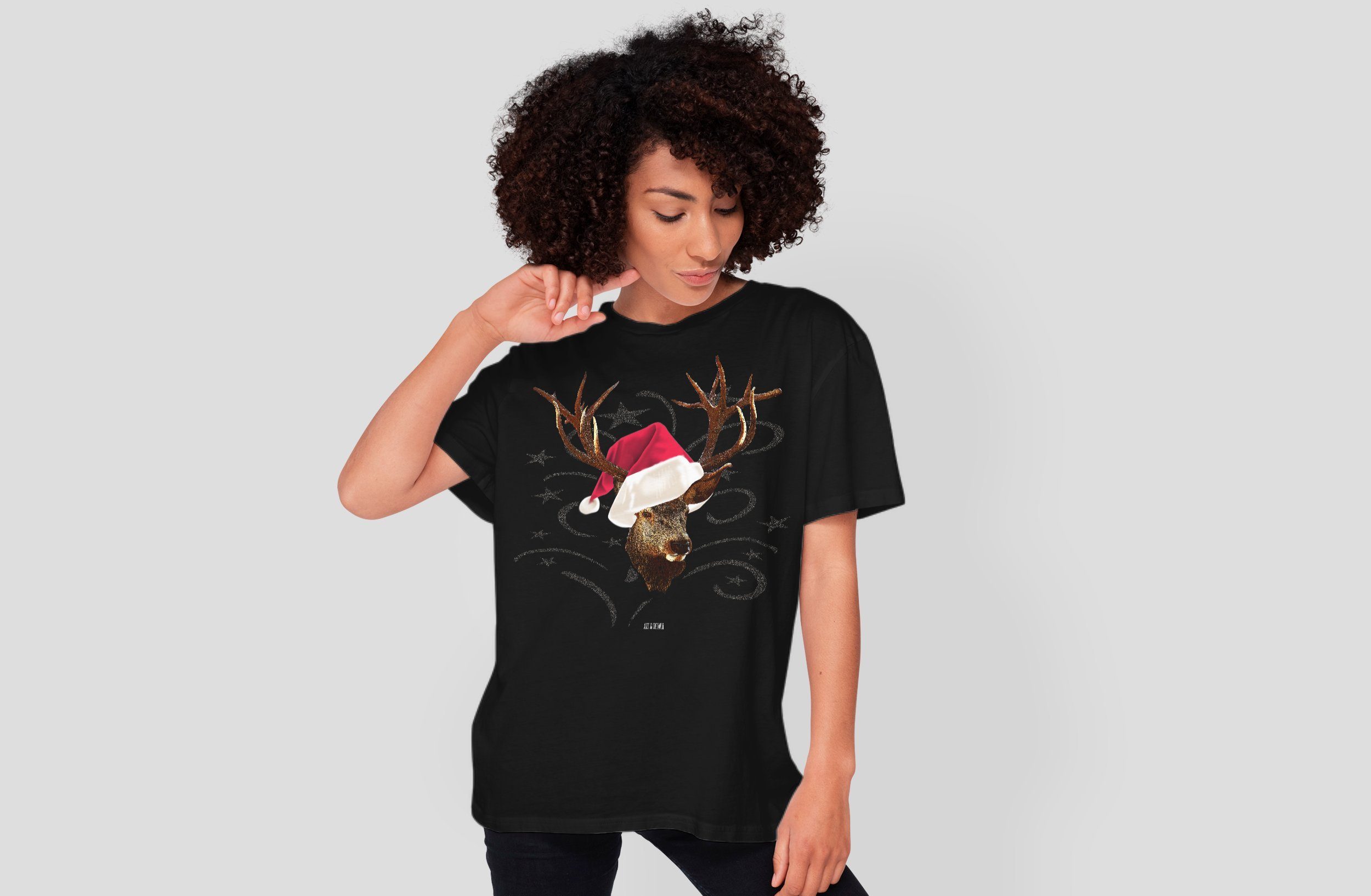 Art & Detail Shirt T-Shirt Weihnachten Design Hirsch mit Weihnachtsmütze Weihnachten