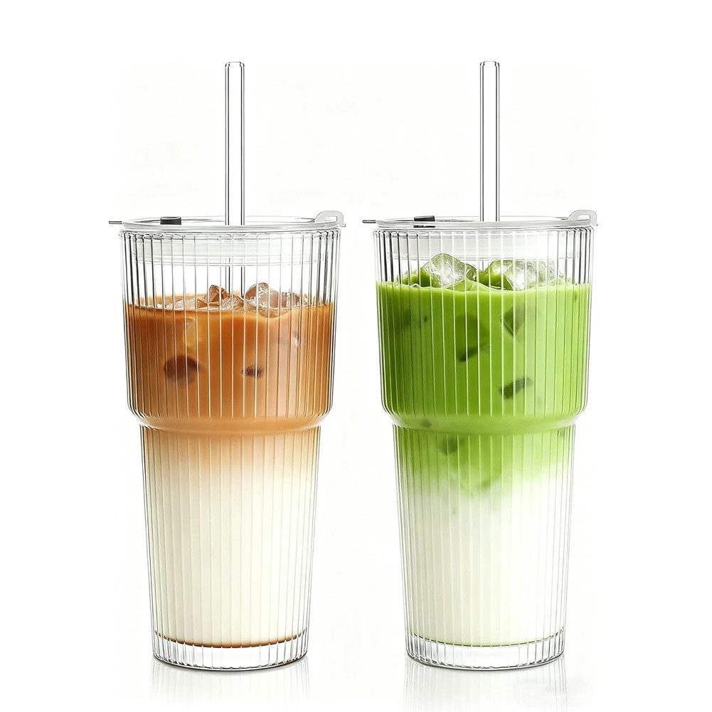 FANNOU Gläser-Set Gerippte Glasbecher mit Deckel und Strohhalm, 2-tlg., luftdichtes und wasserdichtes Design, ideal als Kaffee