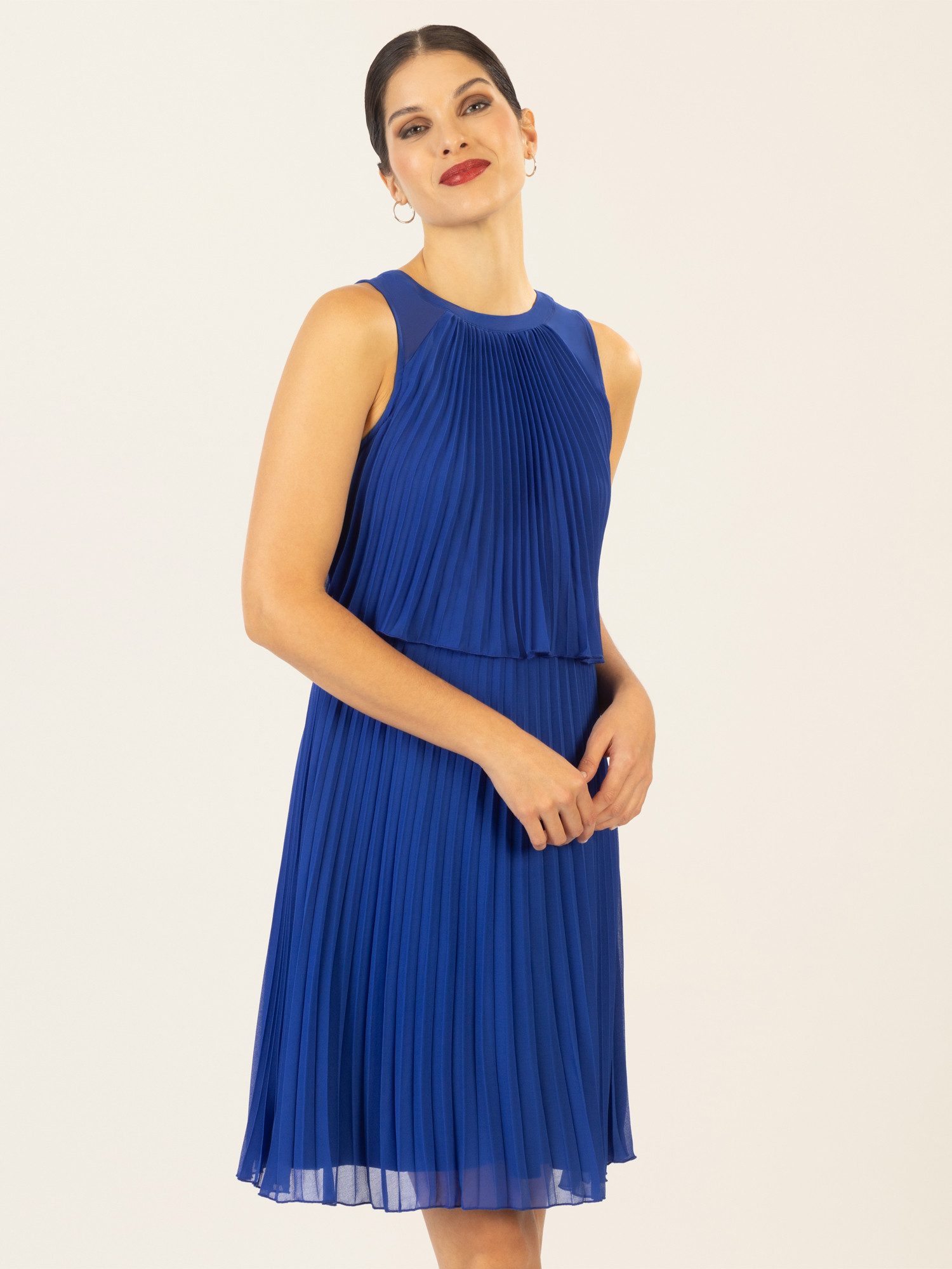 Apart Cocktailkleid mit rundem Ausschnitt und günstig online kaufen