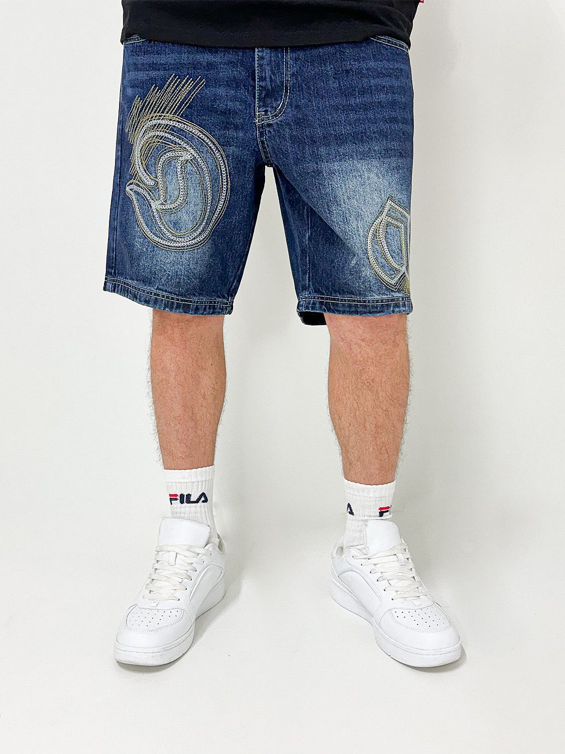 DADA Supreme Jeansshorts Stilvolle Baggy Loose Fit Denim Hose mit Logo Stic günstig online kaufen