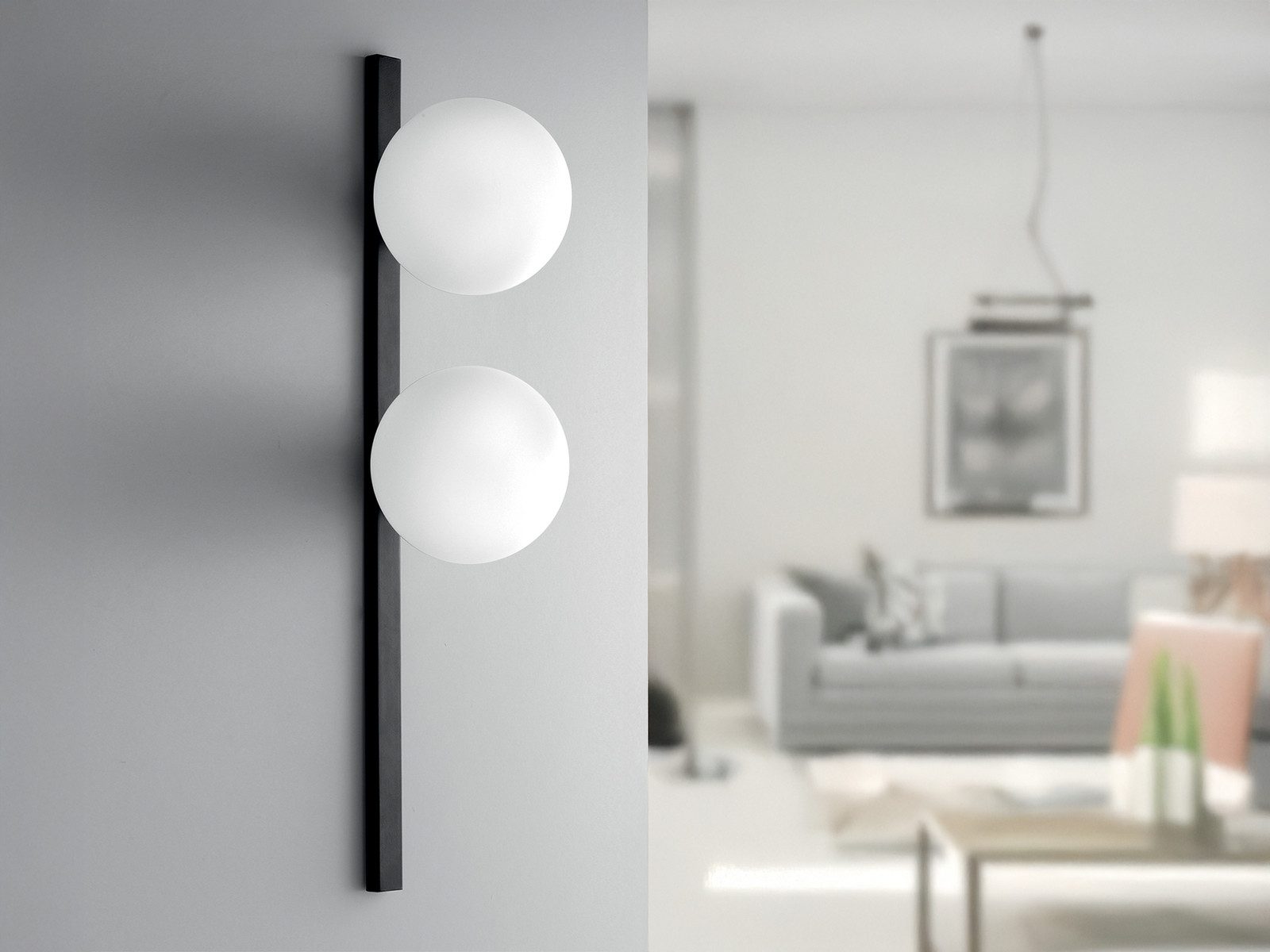 Luce Ambiente Design LED Wandleuchte groß, Höhe 60cm, Dimmfunktion, LED wechselbar, Warmweiß, ausgefallene-e innen Wand-Lampe mit Glaskugeln und LED Leuchtmittel