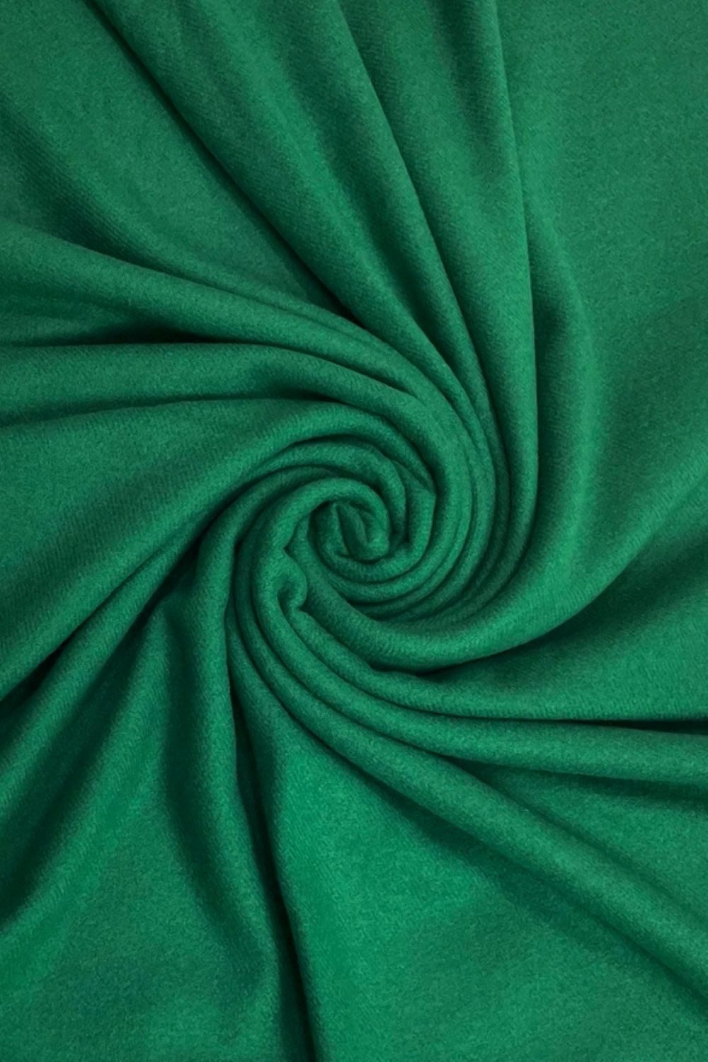 Fashion Scarf World Modeschal Kuscheliger Damen Schal mit Wollanteil – Eleganz und Wärme, Superweiche Haptik – angenehm auf der Haut