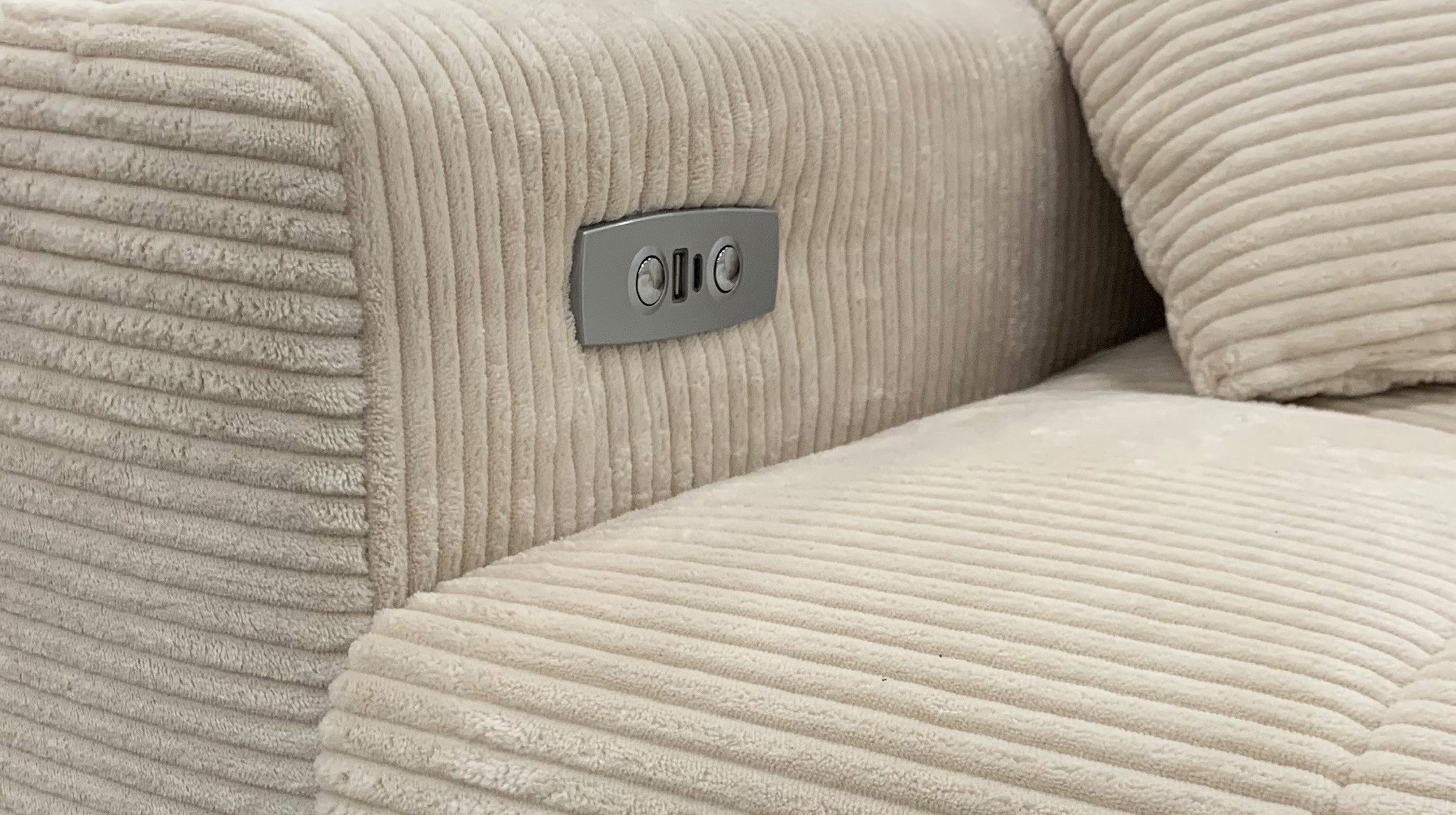 Massivart® Ecksofa Cord 256 cm / Cordsofa / Sitztiefen- & Kopfteilverstellung / SIMPLE, Nosagfederung · frei im Raum stellbar – Bild 5 von 5