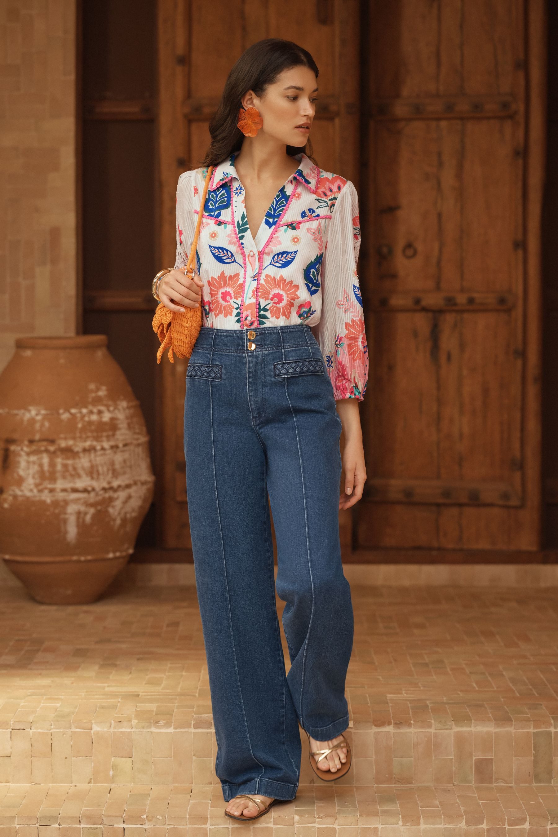 Love & Roses Spitzenbluse Love & Roses Bluse mit Print und Spitze, Regular (1-tlg) – Bild 4 von 4