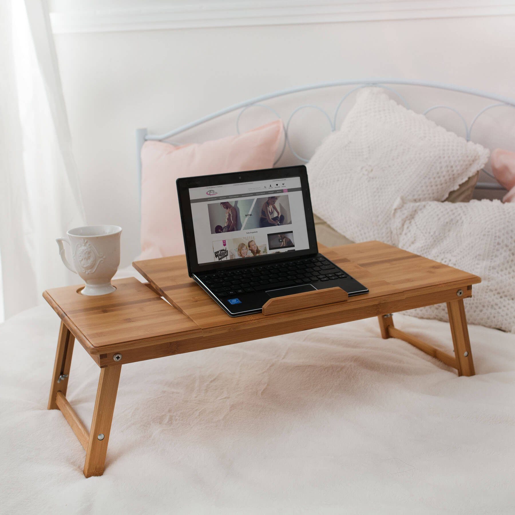 tectake Schreibtisch »Laptoptisch aus Holz, höhenverstellbar, 72x35x26cm«  (1-St), zusammenklappbar