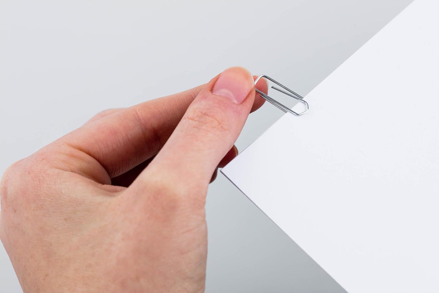 DURABLE Schlüsselanhänger Set Briefklammern 26 mm verzinkt Pckg. à 1000, Durable Briefklammern 26 mm verzinkt Pckg. à 1000