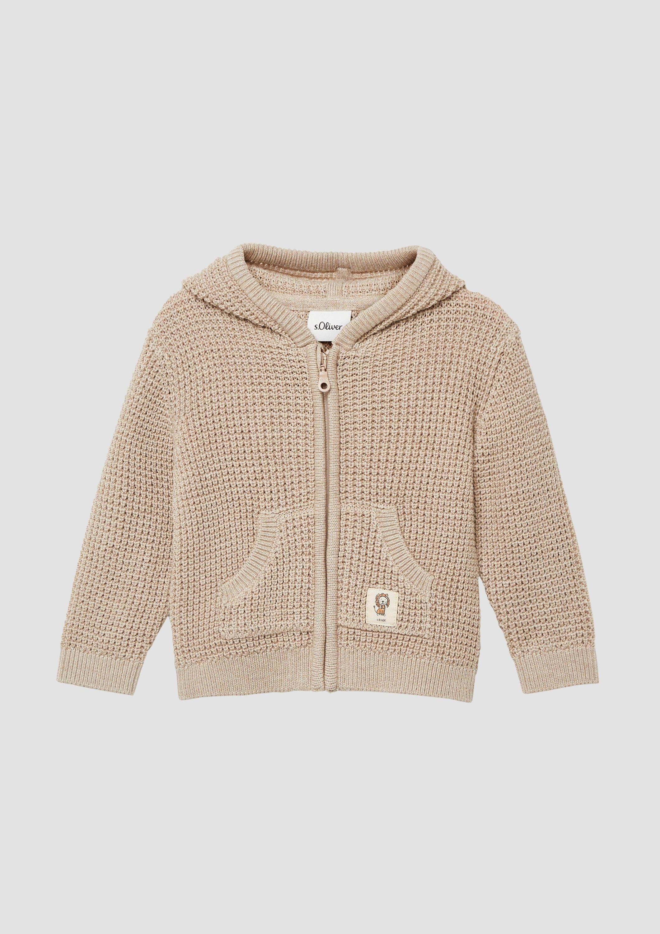 s.Oliver Cardigan Strickjacke Strickcardigan aus Baumwollmix mit Kapuze und Patch