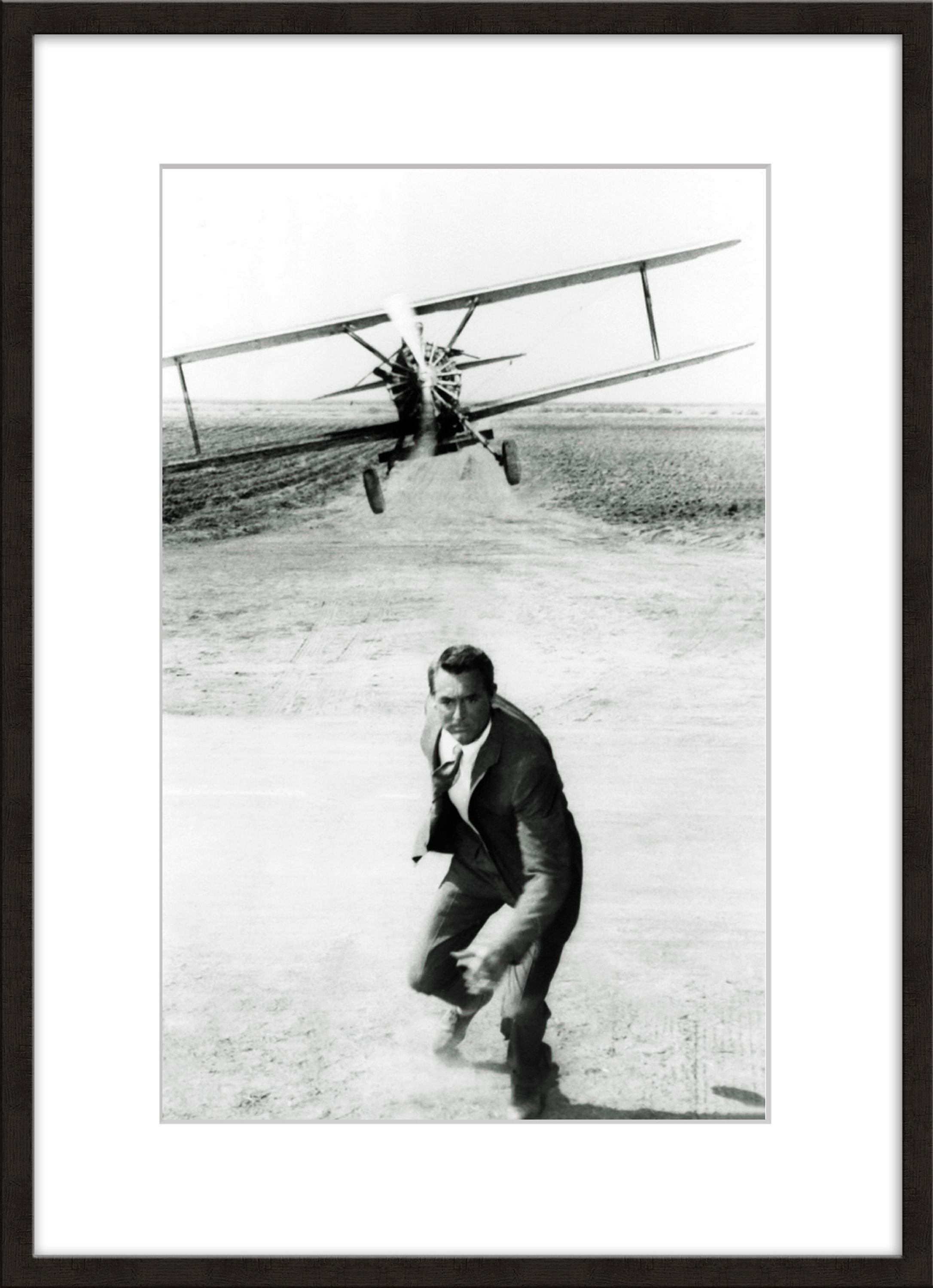 artissimo Bild mit Rahmen Bild gerahmt 51x71cm / schwarz-weiß Poster mit Rahmen / Cary Grant, Film-Star: Cary Grant | Bilder