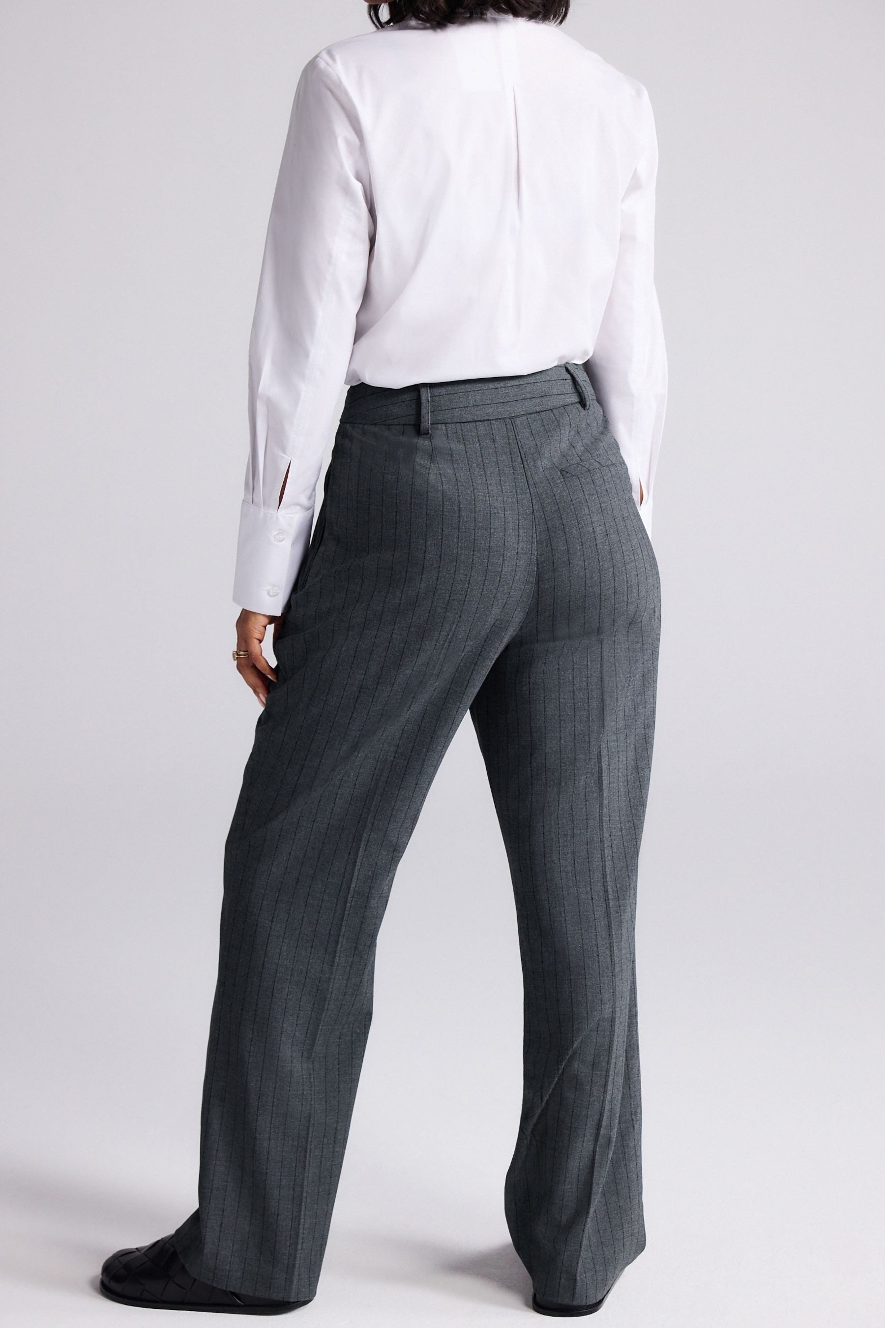 Next Stoffhose Gerade Tailored Fit Hose mit Streifen, Kurzgröße (1-tlg) günstig online kaufen