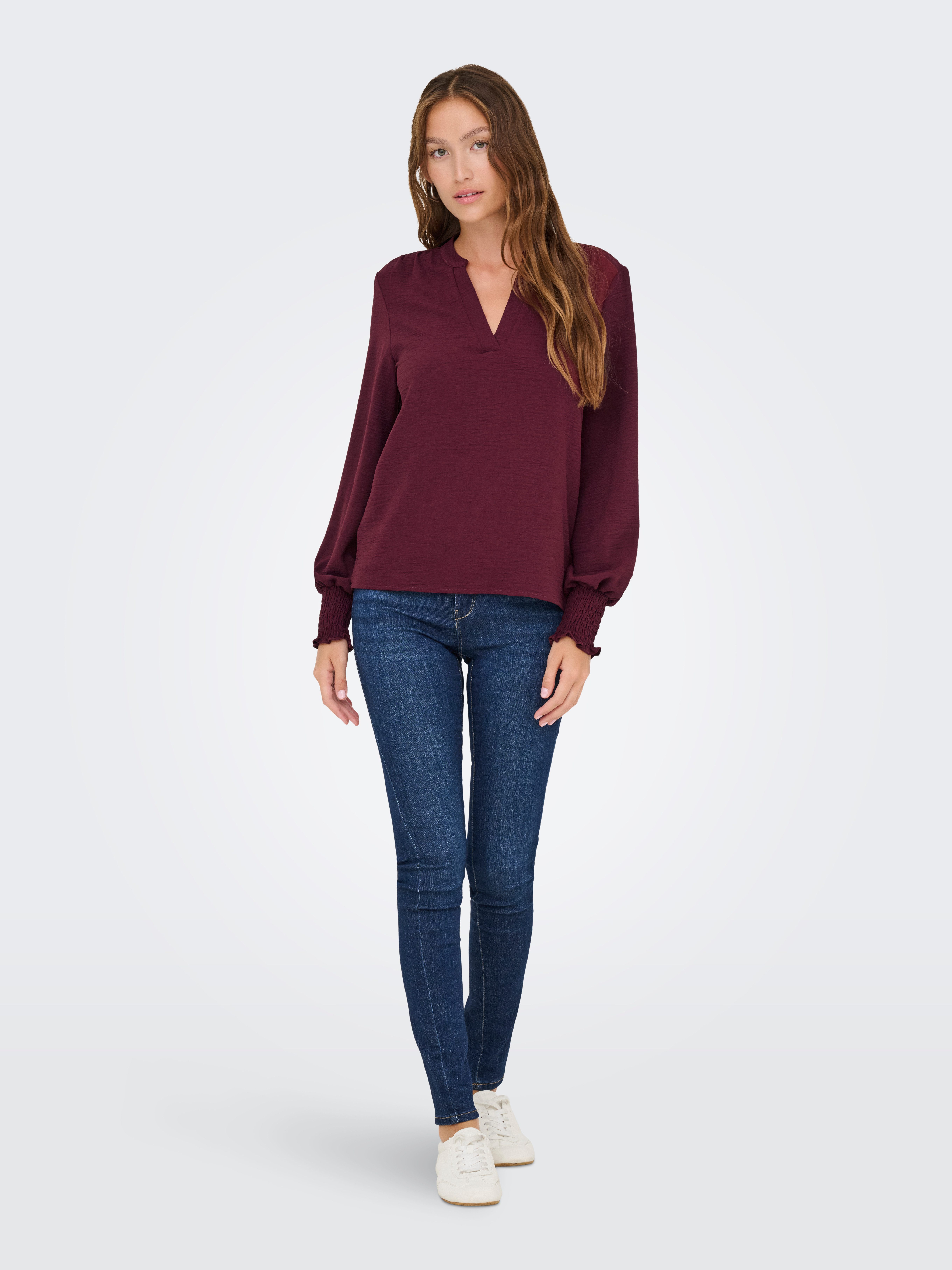 ONLY Blusenshirt ONLMETTE V-NECK LS SMOCK TOP NOOS WVN Kunstfaser, regular fit – Bild 4 von 5