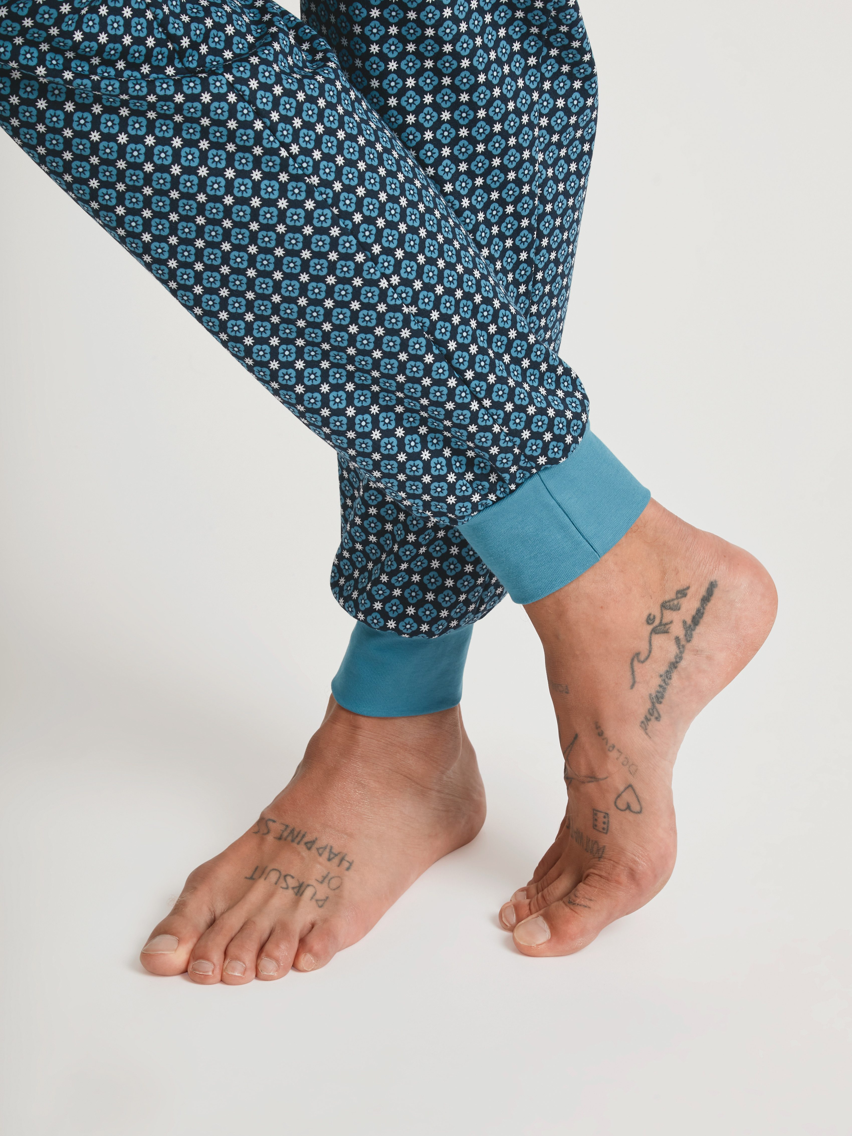 CALIDA Schlafanzug Relax Streamline 2 (2 tlg) mit weichem Rippbündchen