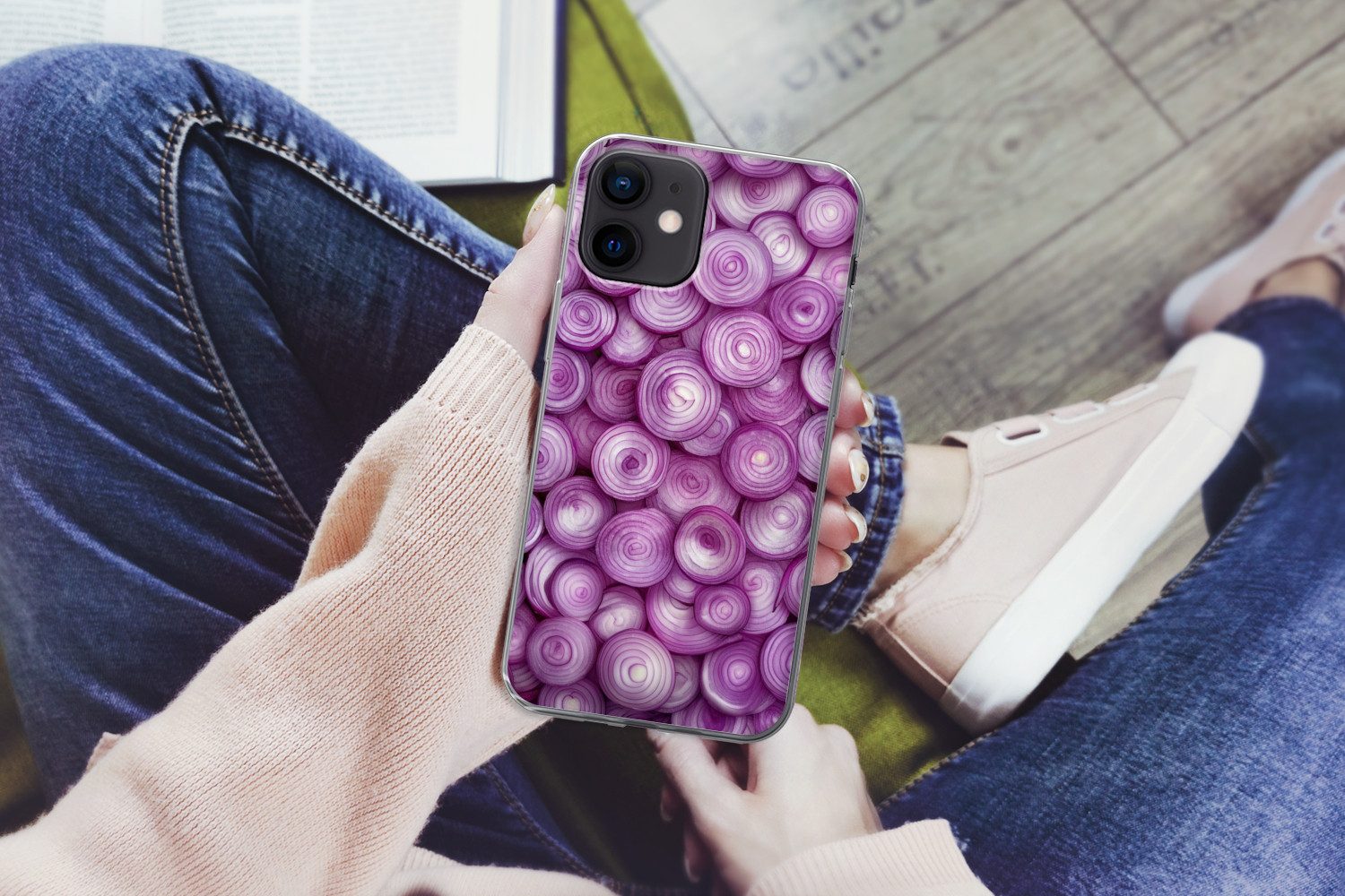 MuchoWow Handyhülle für Apple iPhone 12 Mini Lila - Zwiebeln - Nahaufnahme, Smartphone-Bumper, Print, Handy Schutzhülle Dünn