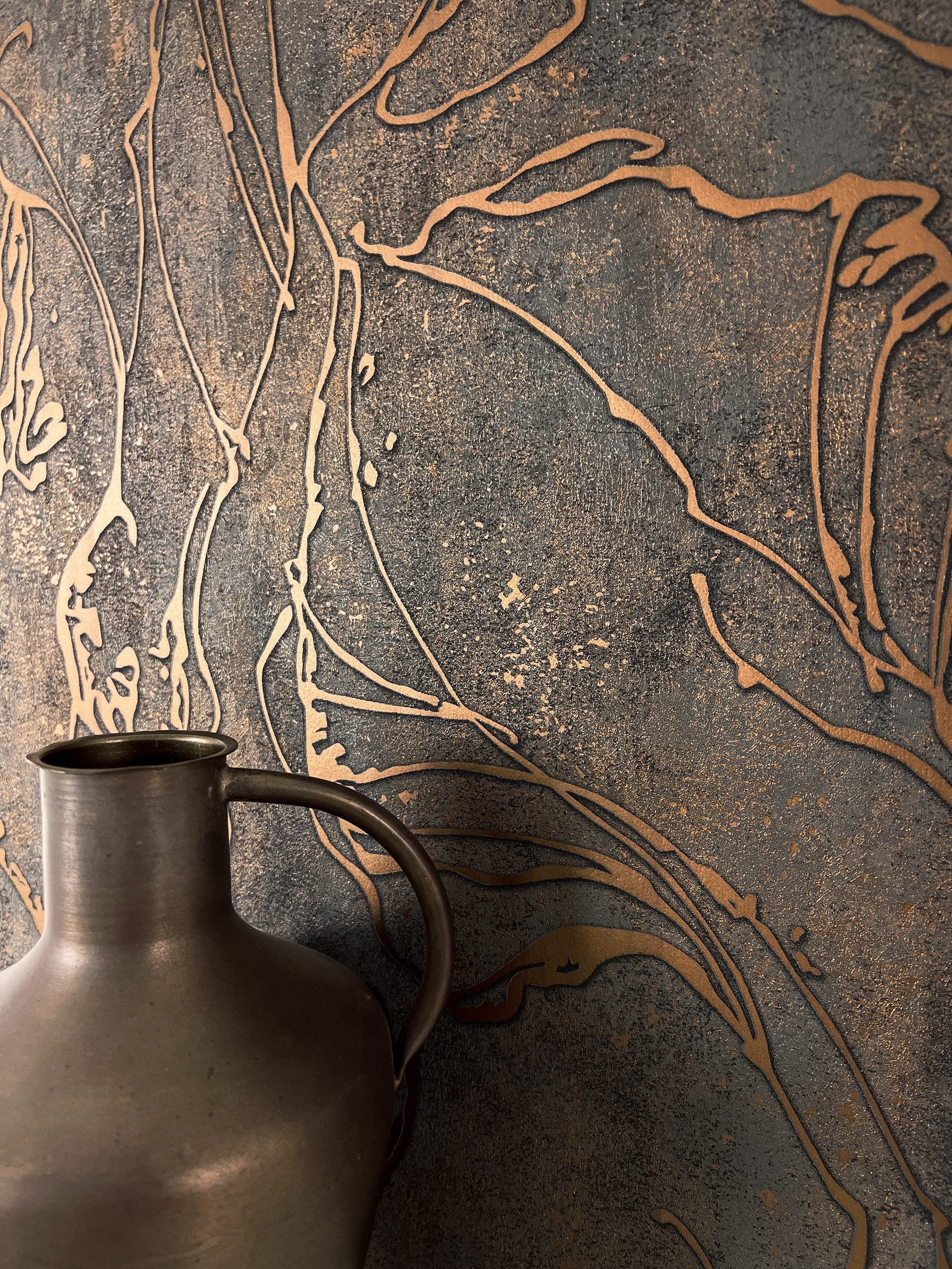 Newroom Vliestapete Fozia Black Copper Tapete Mustertapete Grafik,Linien,Leicht glänzend, Schwarz Tapete Modern Grafik - Glanztapete Abstrakt Kupfer Metallic Grafisch 3D Optik Linien Leicht glänzend für Wohnzimmer Schlafzimmer Küche, Glanztapete