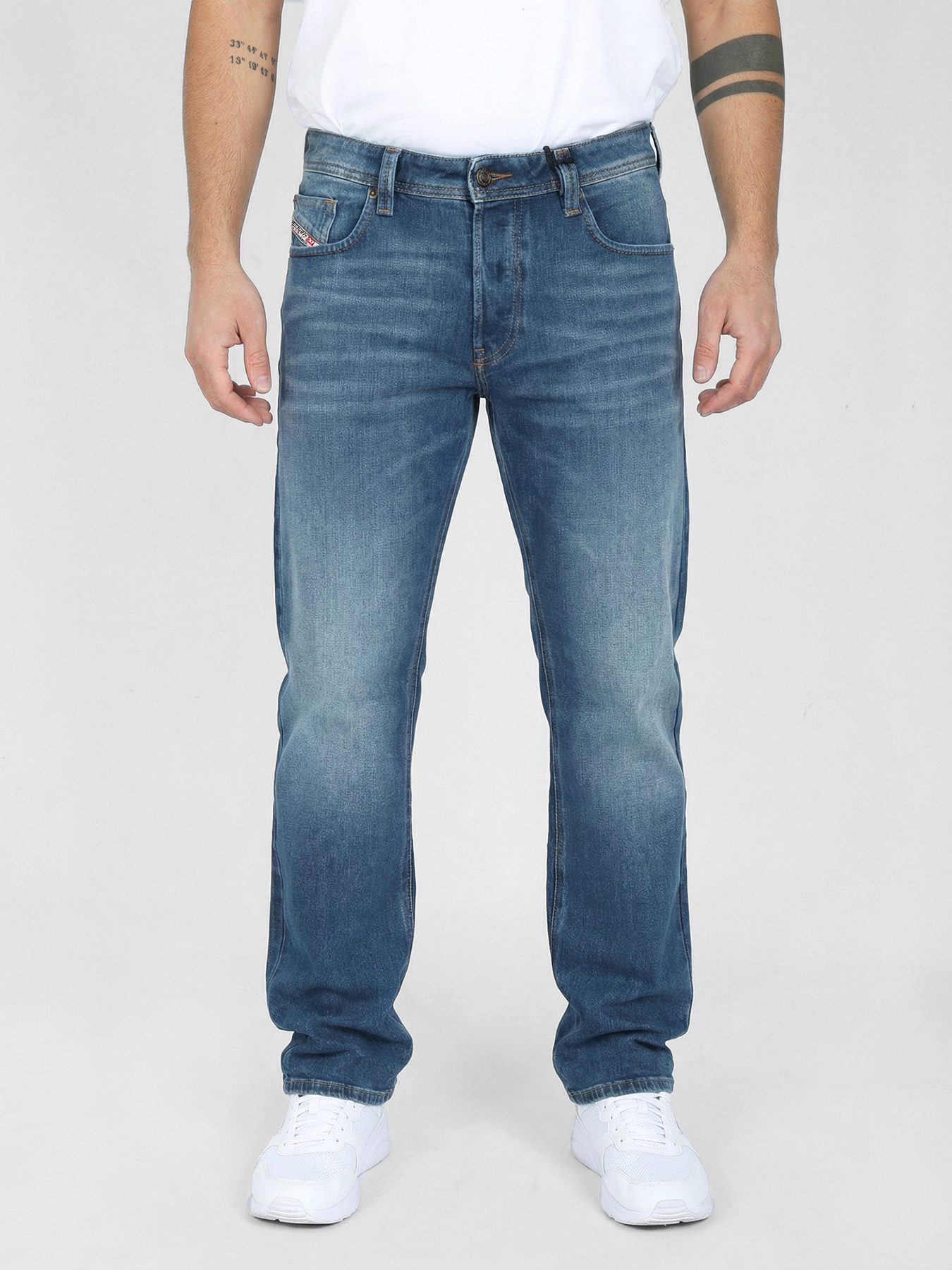 Diesel Straight-Jeans reguläre, gerade Beinform - MARKEE R9K39 - Länge:32