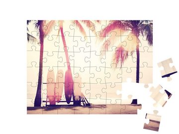 puzzleYOU Puzzle Surfbretter unter Palmen am Strand, 48 Puzzleteile, puzzleYOU-Kollektionen Sport