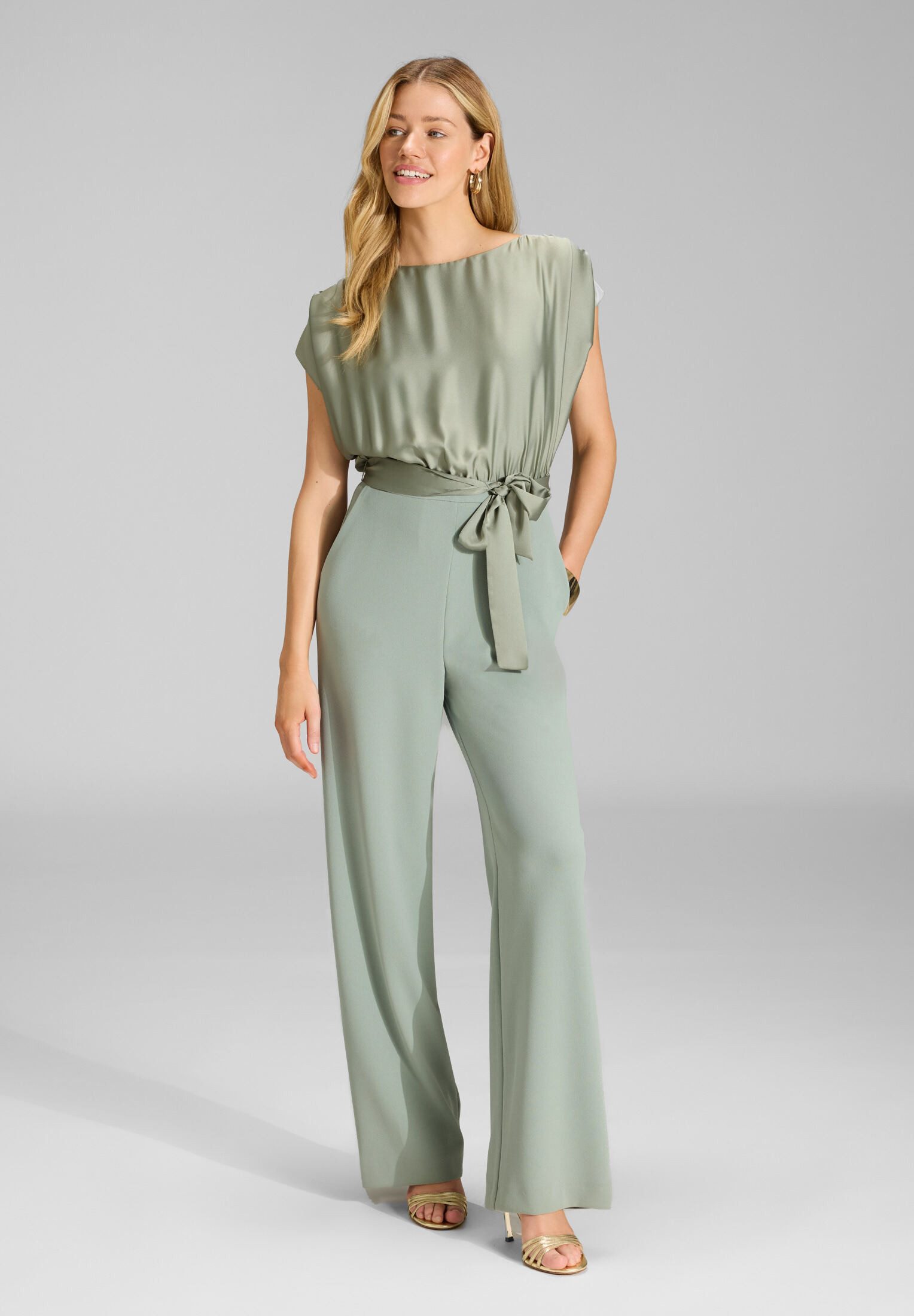 SWING Jumpsuit - Jumpsuit aus Material-Mix Oberteil in lockerer Passform mit gerade geschnittener Hose