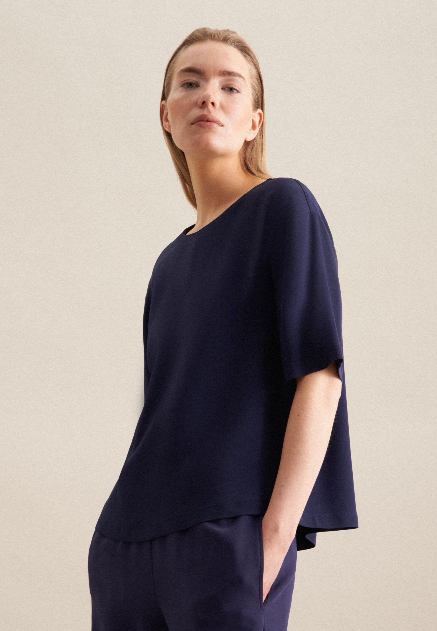 Shirtbluse Schwarze Rose