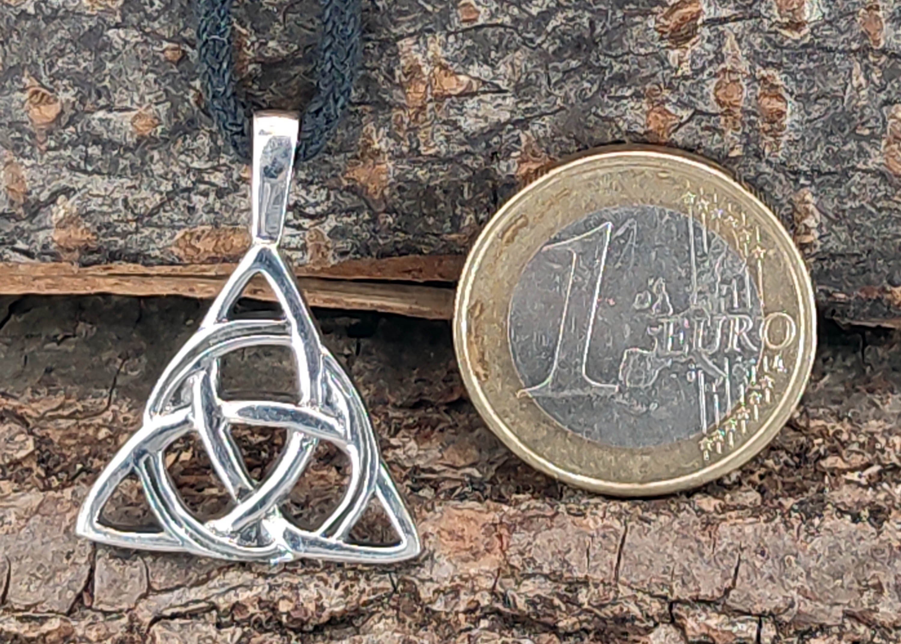 Kiss of Leather Kettenanhänger 925 Silber Knoten keltisch Kelten Anhängerkeltischer Keltenknoten