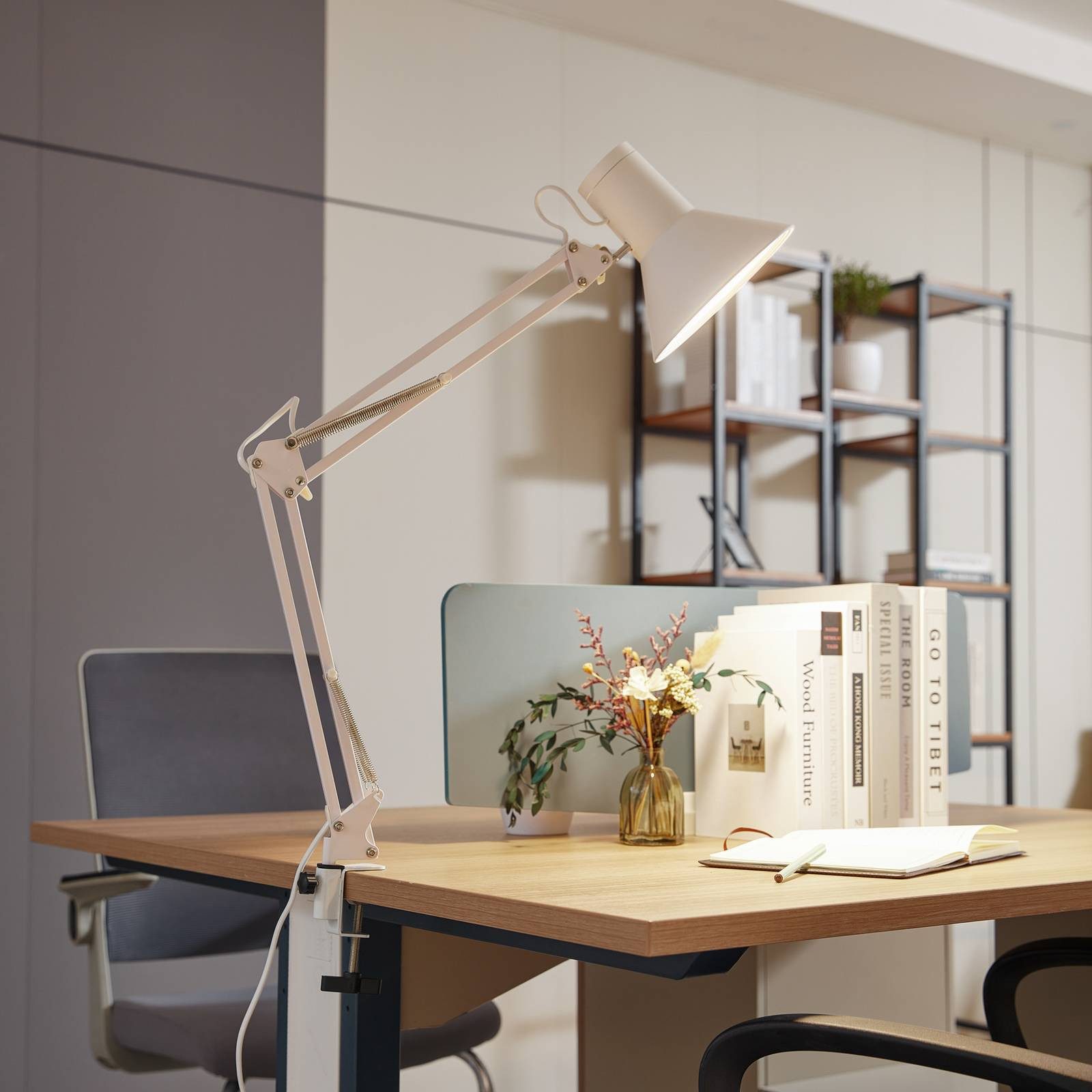 Lindby Klemmleuchte Undra, LED, Metall, Weiß warmweiß IP20, 1 x 9 W LED, warmweiß