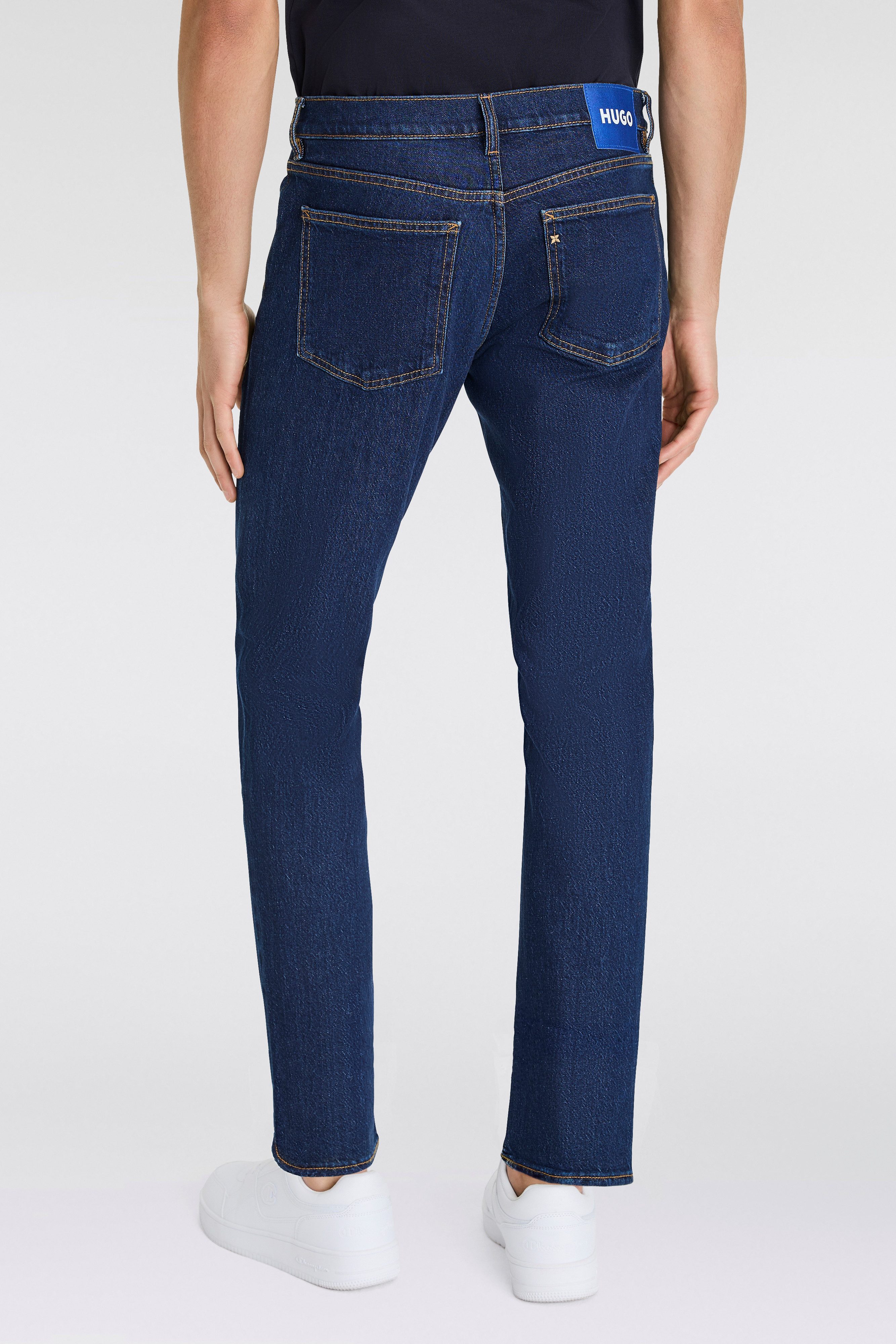 HUGO Blue Tapered-fit-Jeans Brody mit Stone-washed-Finish günstig online kaufen