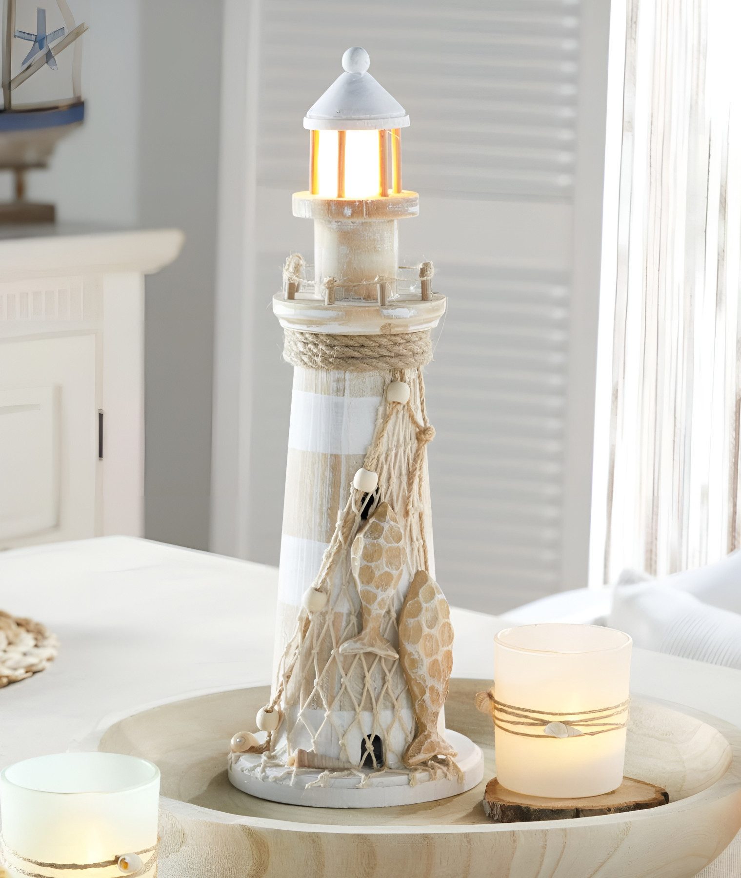 Dekoleidenschaft LED-Dekofigur "Leuchtturm" maritime Deko aus Holz beleucht günstig online kaufen