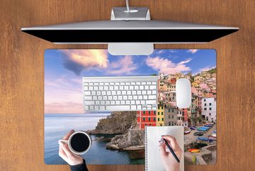 MuchoWow Gaming Mauspad Blick auf Riomaggiore in den Cinque Terre. (1-St), Büro für Tastatur und Maus, Mousepad Gaming, 90x60 cm, XXL, Großes