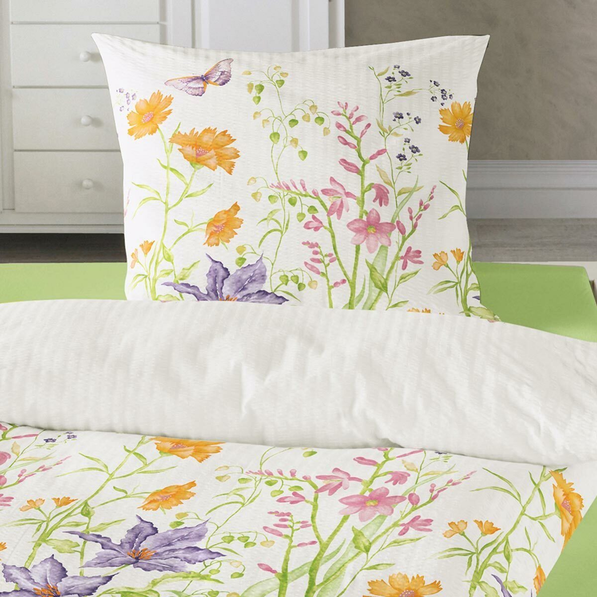 TRAUMSCHLAF Bettwäsche Blumenwiese, Seersucker, 2 teilig, luftig leichte bügelfreie Qualität – Bild 2 von 4