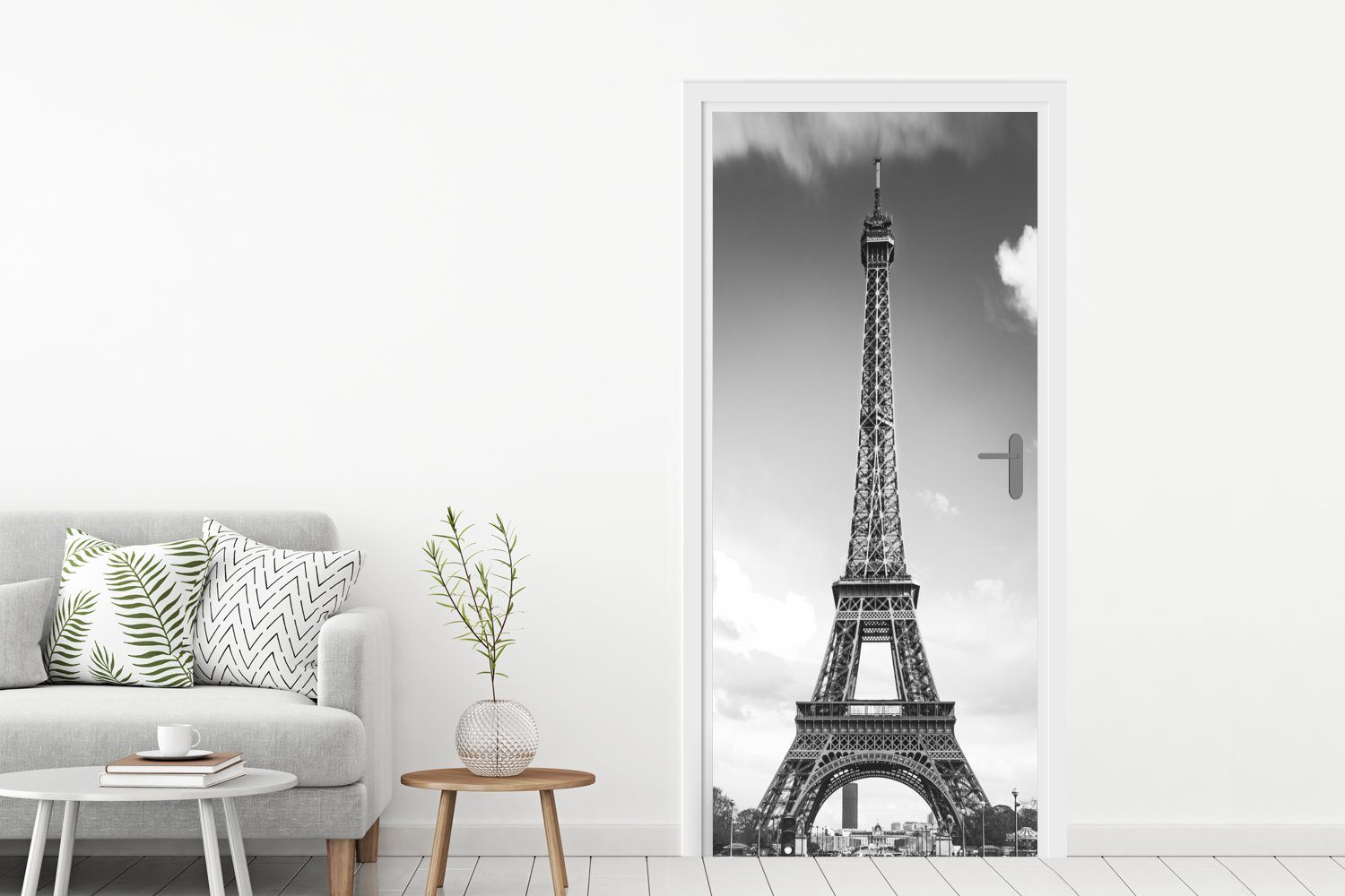 MuchoWow Türtapete Der Eiffelturm St), Fototapete 75x205 den cm für Matt, Türaufkleber, Tür, zwischen Wolken, bedruckt, (1