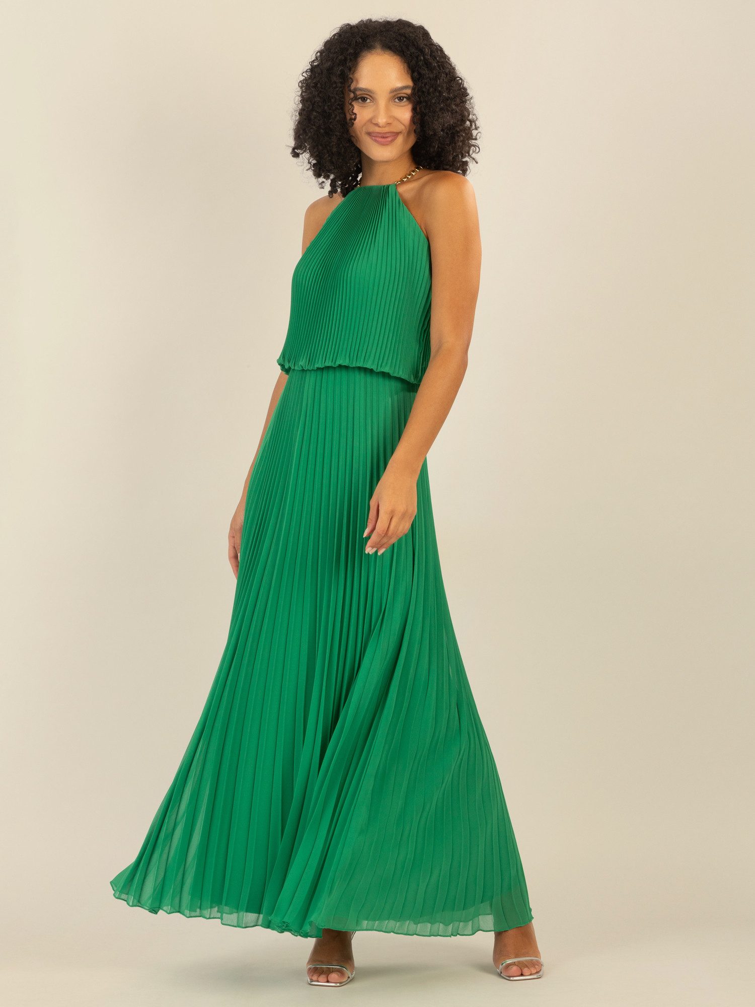 Apart Abendkleid im Neckholder Stil günstig online kaufen